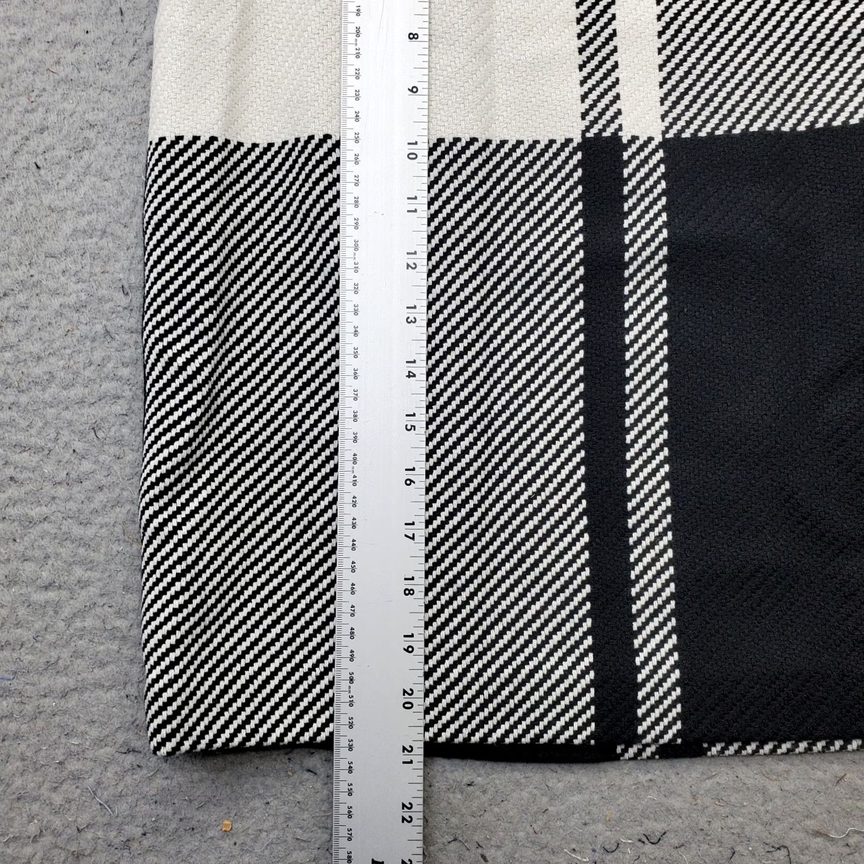 Talbots Talbots Womens Size 6P Mini Skirt Multi Plaid Wool Blend Lined High Waist Side Zip Short Skirt Womens Size 28" / US 6 / IT 42 - 4 Thumbnail