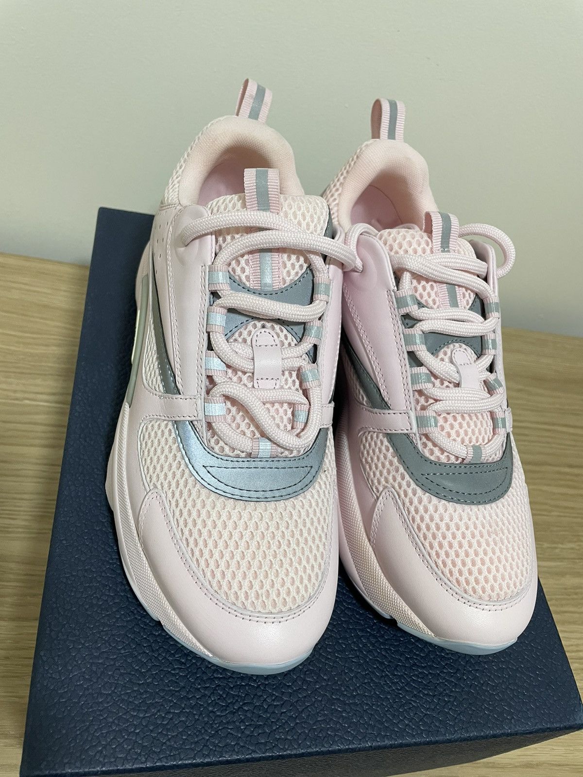 Dior Men Dior B22 Pink New 41 Size US 8 / EU 41 - 3 Thumbnail