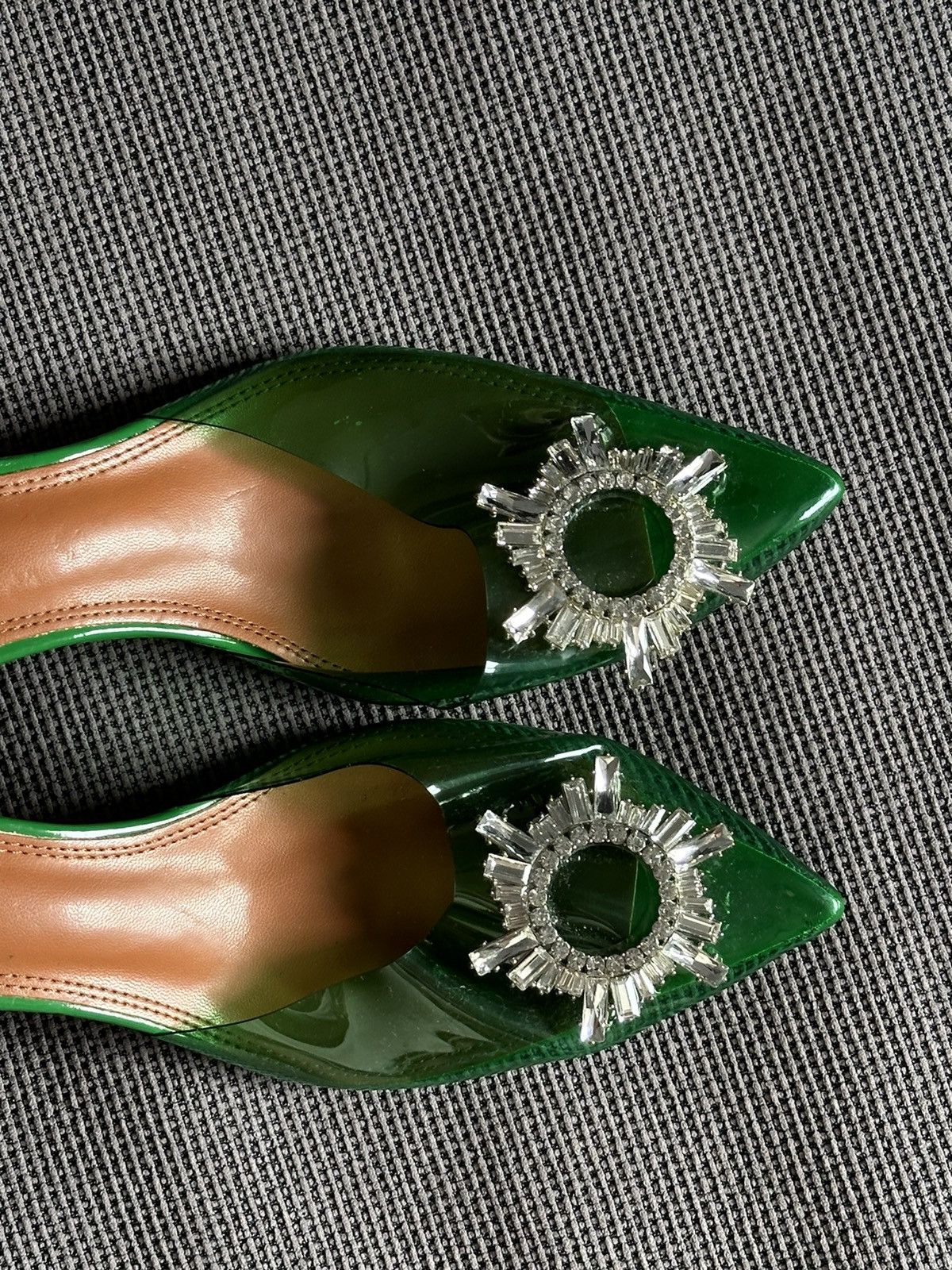 Amina Muaddi × Designer Amina Muaddi 95 Begum Glass PVC Green Clear Sling crystal 42 Size US 12 / IT 42 - 8 Thumbnail