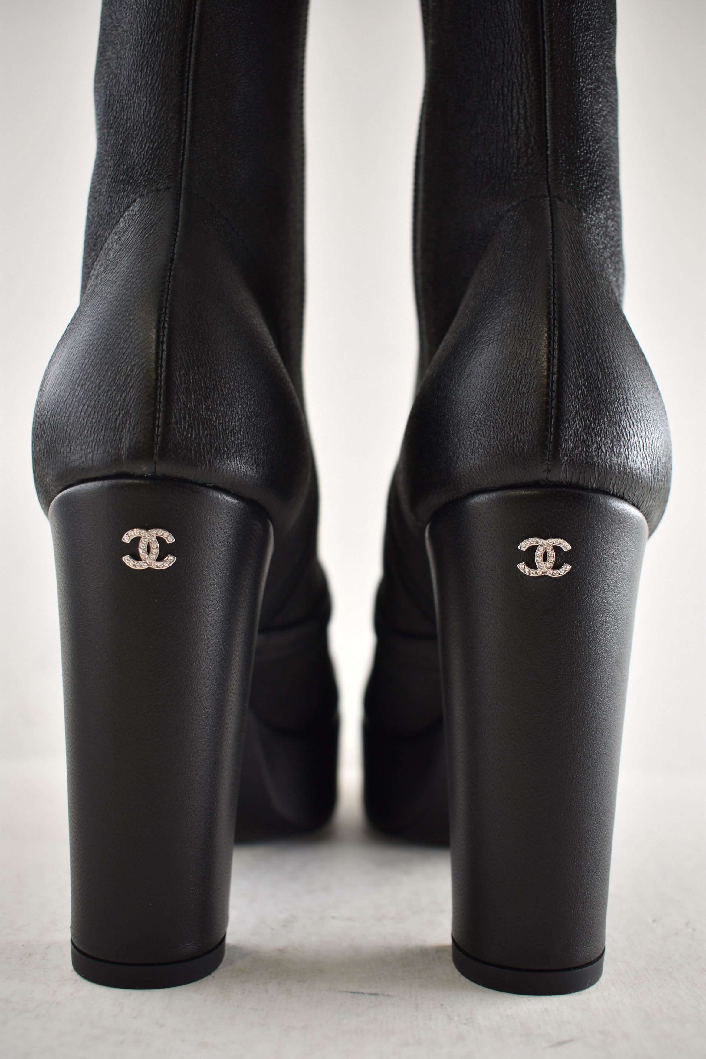 Chanel 24K Lambskin CC Platform Block Heel Knee High Boots 37.5C Size US 7.5 / IT 37.5 - 14 Thumbnail