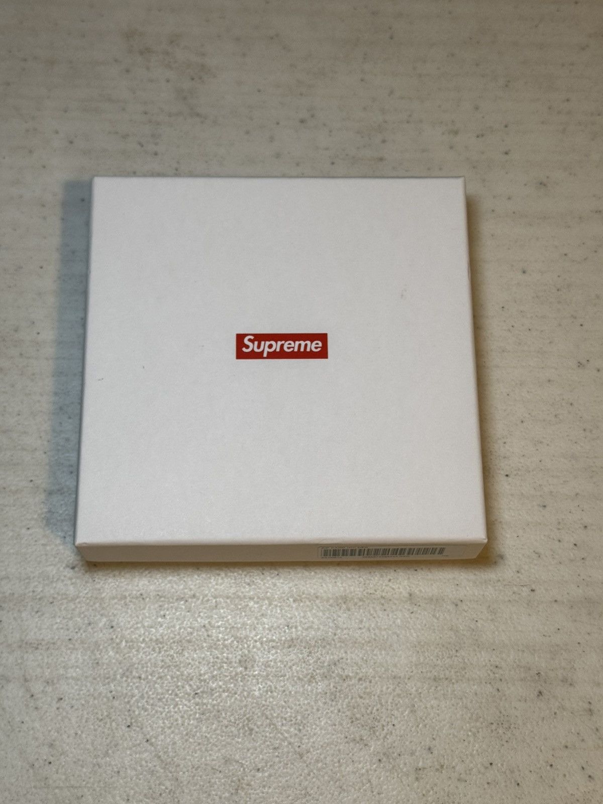 Supreme Supreme Leather Zip Card Holder Size ONE SIZE - 3 Thumbnail