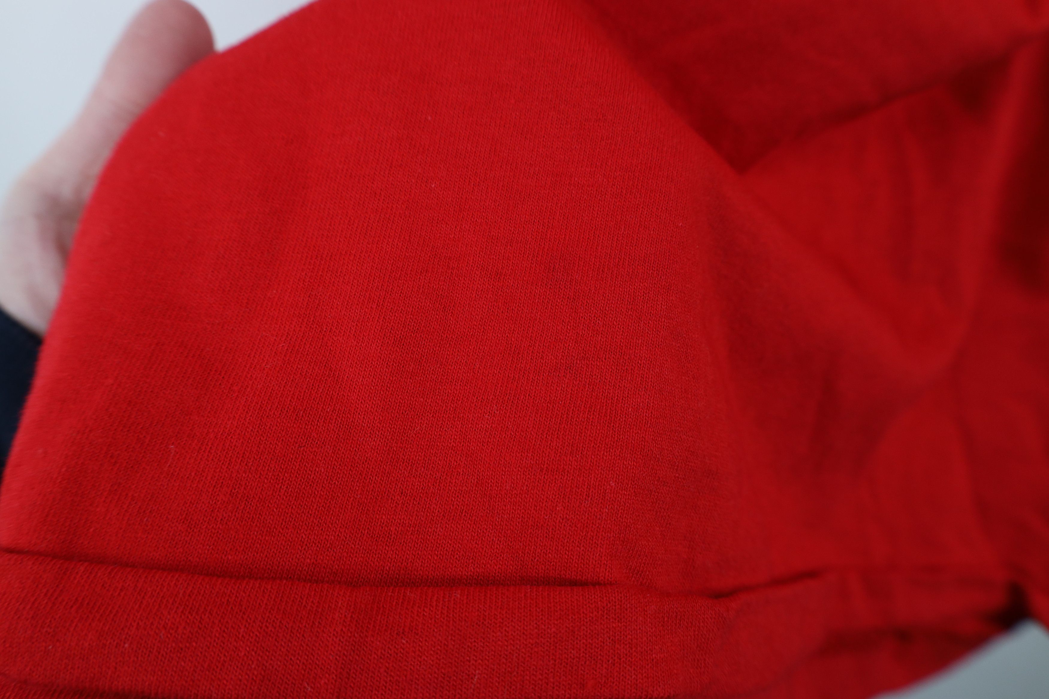 Vintage Vintage 90s Streetwear Heavyweight Cotton T-Shirt Red USA Size US L / EU 52-54 / 3 - 5 Thumbnail