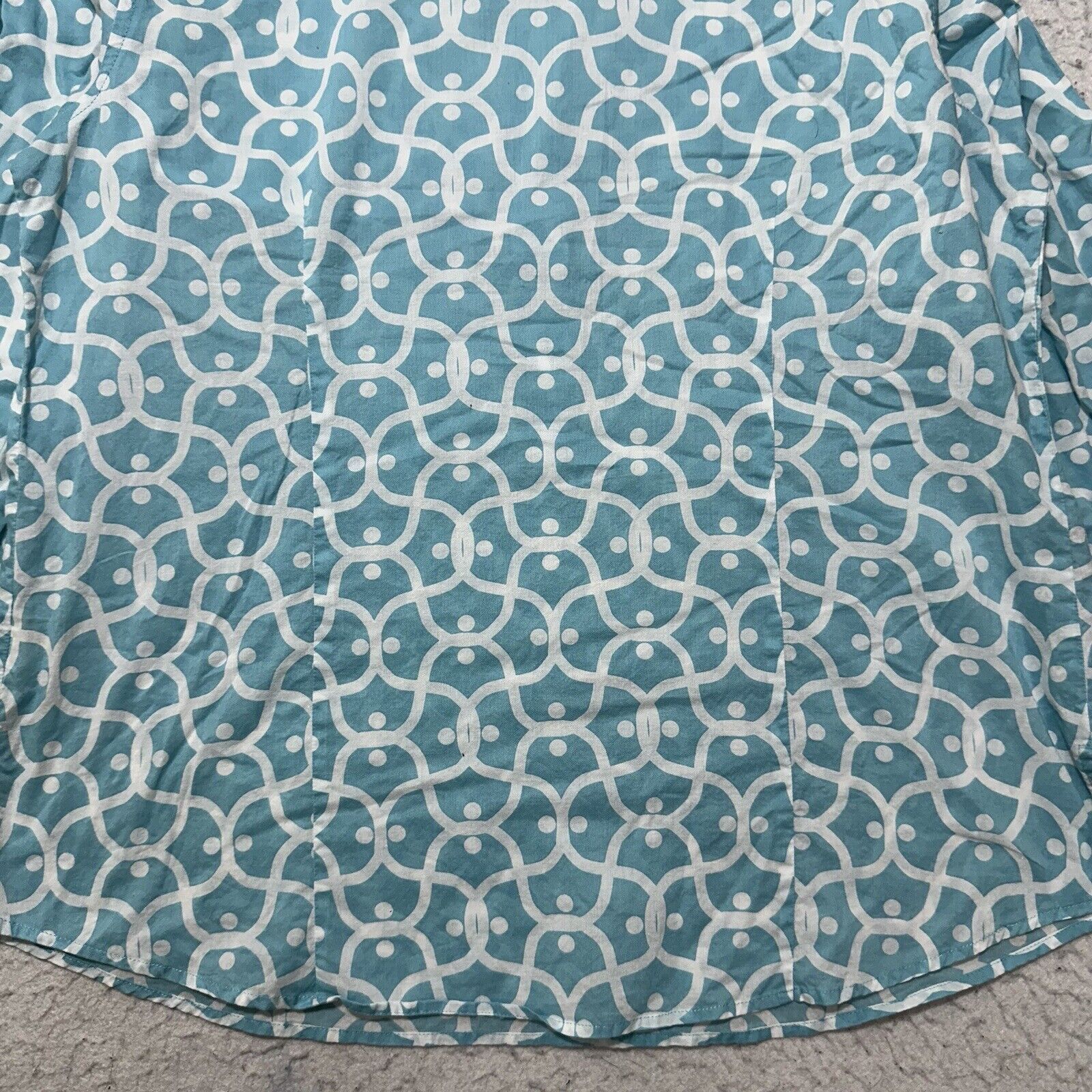 Van Heusen Van Heusen= Large Button Up Shirt Light Blue + White Top Size L / US 10 / IT 46 - 12 Thumbnail