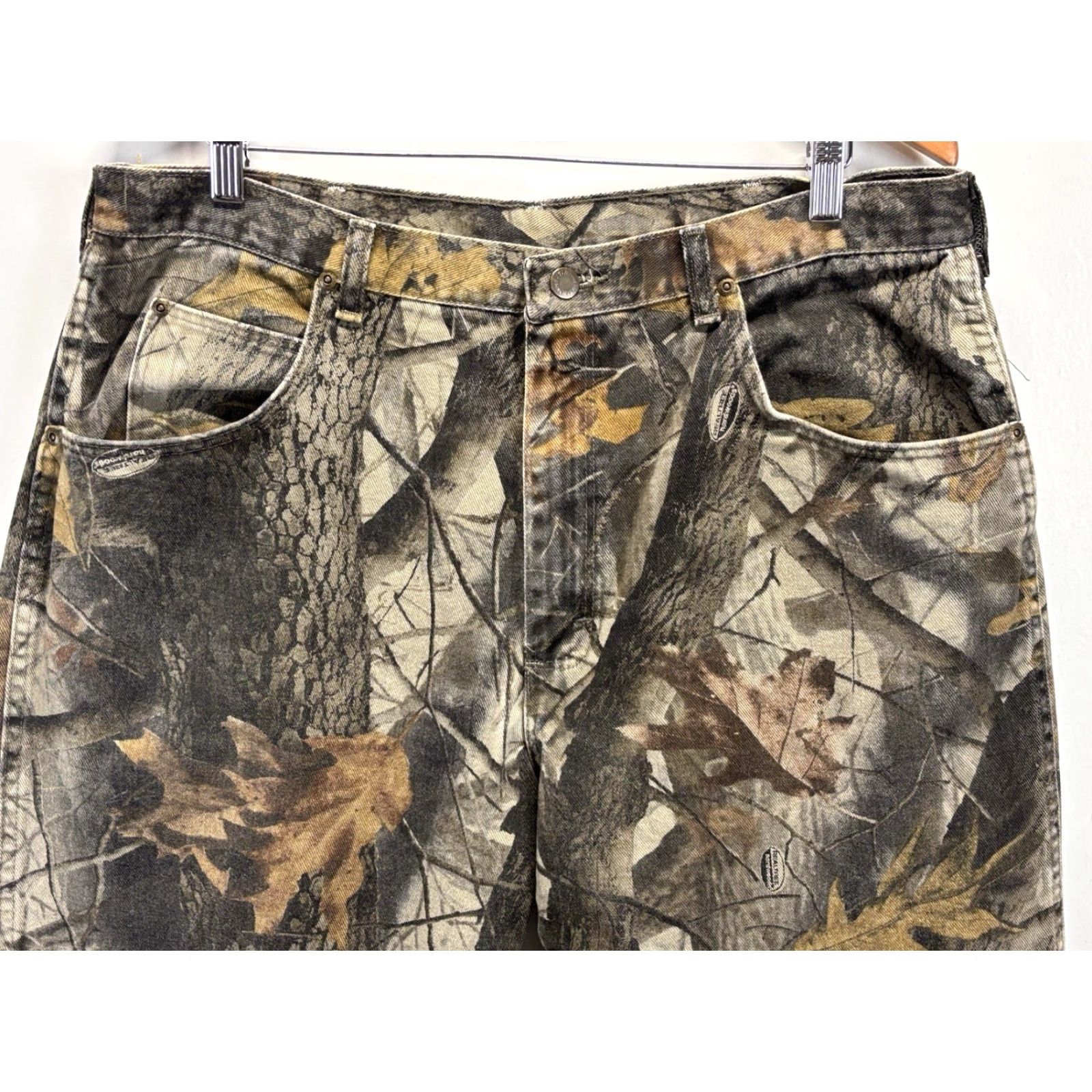 Wrangler VINTAGE Wrangler Realtree Hardwoods Camo Jeans Pants 38x30, Double Knee, 90s, Mens Size US 38 / EU 54 - 2 Thumbnail