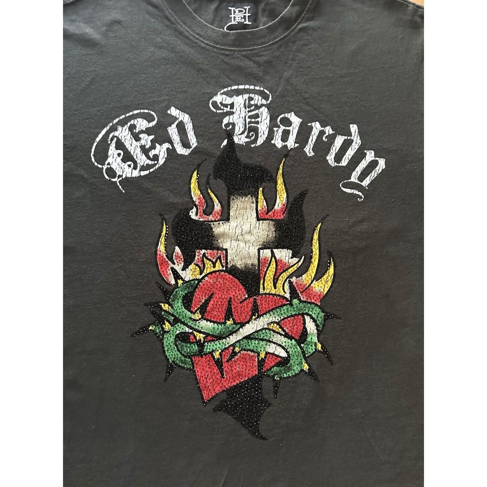 Ed Hardy VINTAGE Ed Hardy T-Shirt Men XL Charcoal Graphic Print Heart Cross Rhinestone Tee Y2K Studded White? Size US XL / EU 56 / 4 - 2 Thumbnail