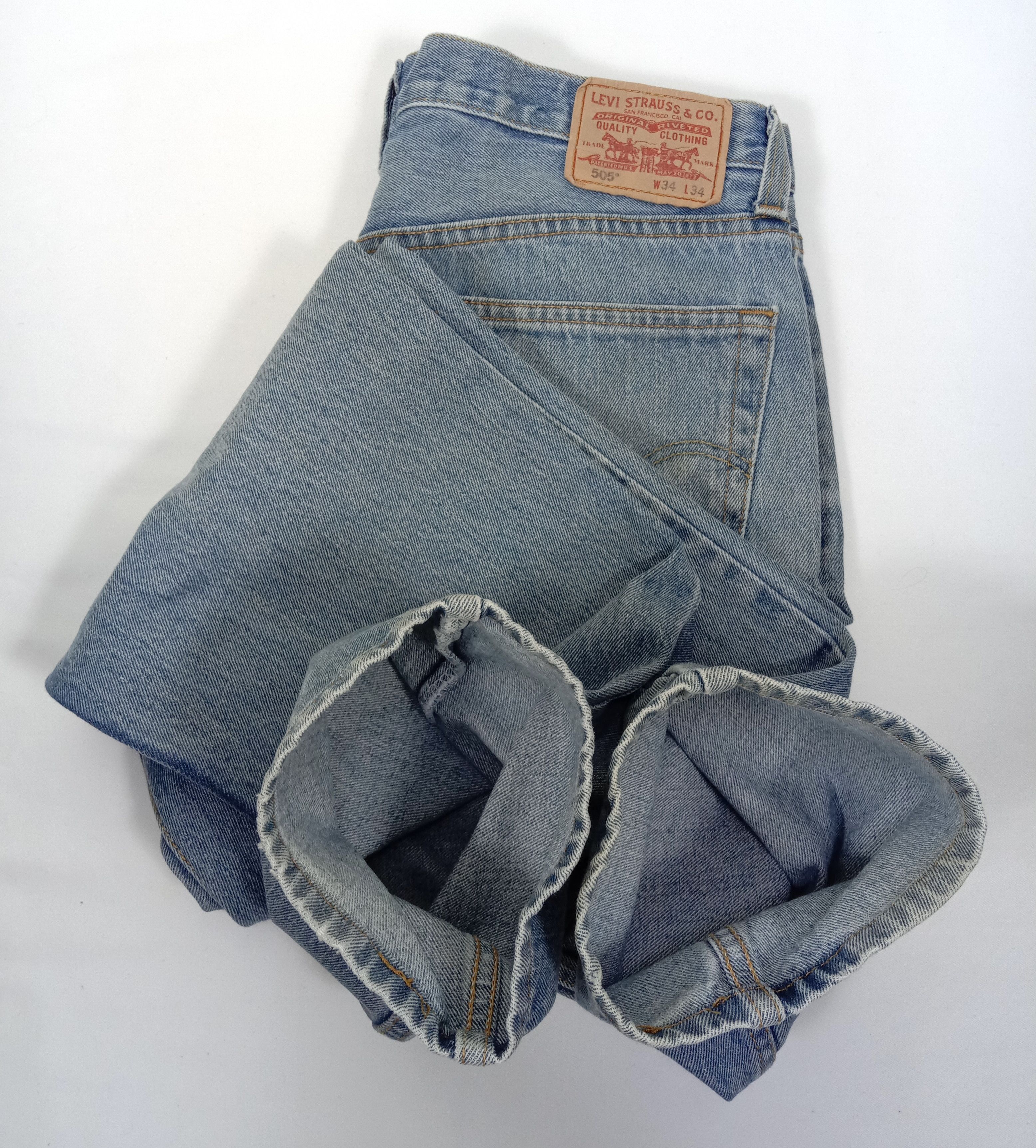 Levi's Vintage Levi's 505 Jeans Light Wash Regular Fit Denim Size US 34 / EU 50 - 16 Thumbnail