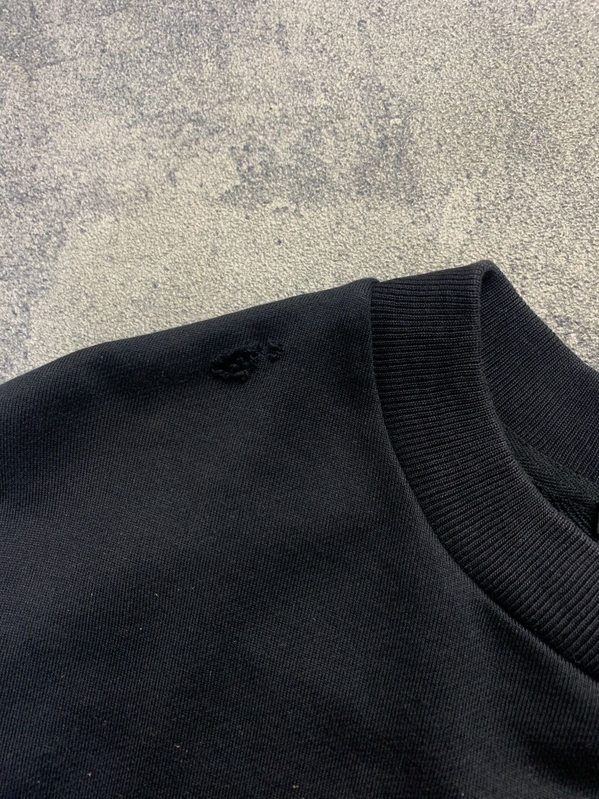 Yohji Yamamoto 🐍 SOLD🐍Adidas Y3 Yohji Yamamoto Signature Graphic Crew Size US XL / EU 56 / 4 - 4 Thumbnail