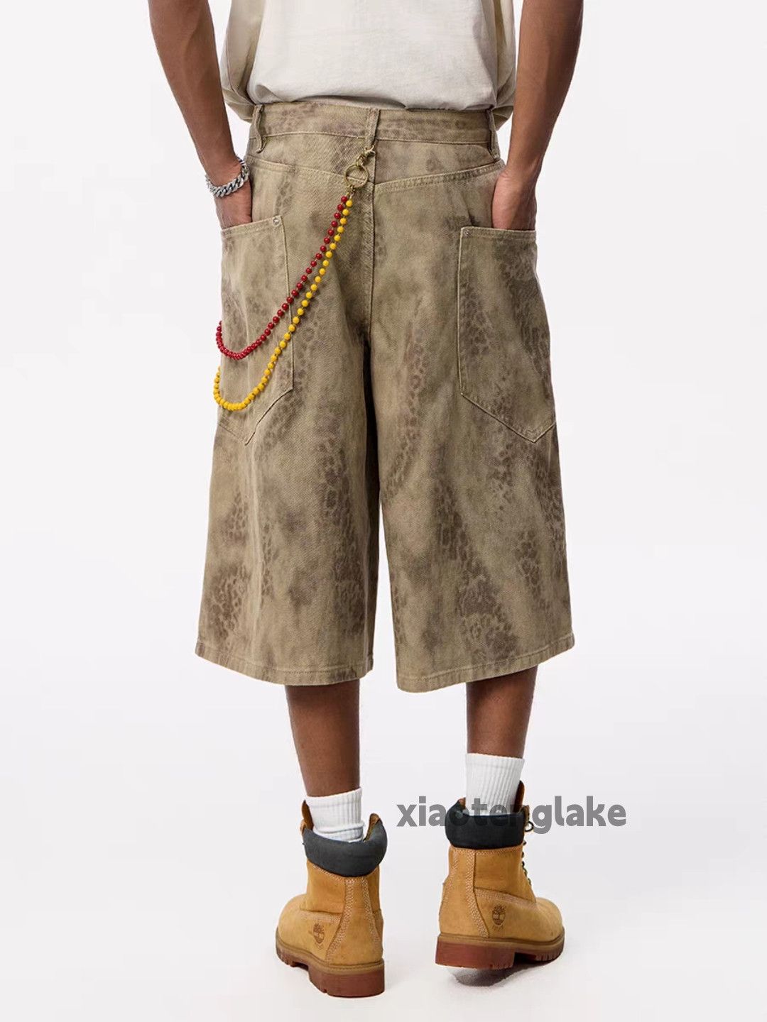 Designer × Japanese Brand × Vintage Unisex outdoor utility snake pattern graphic cargo shorts Size US 26 / EU 42 - 2 Thumbnail