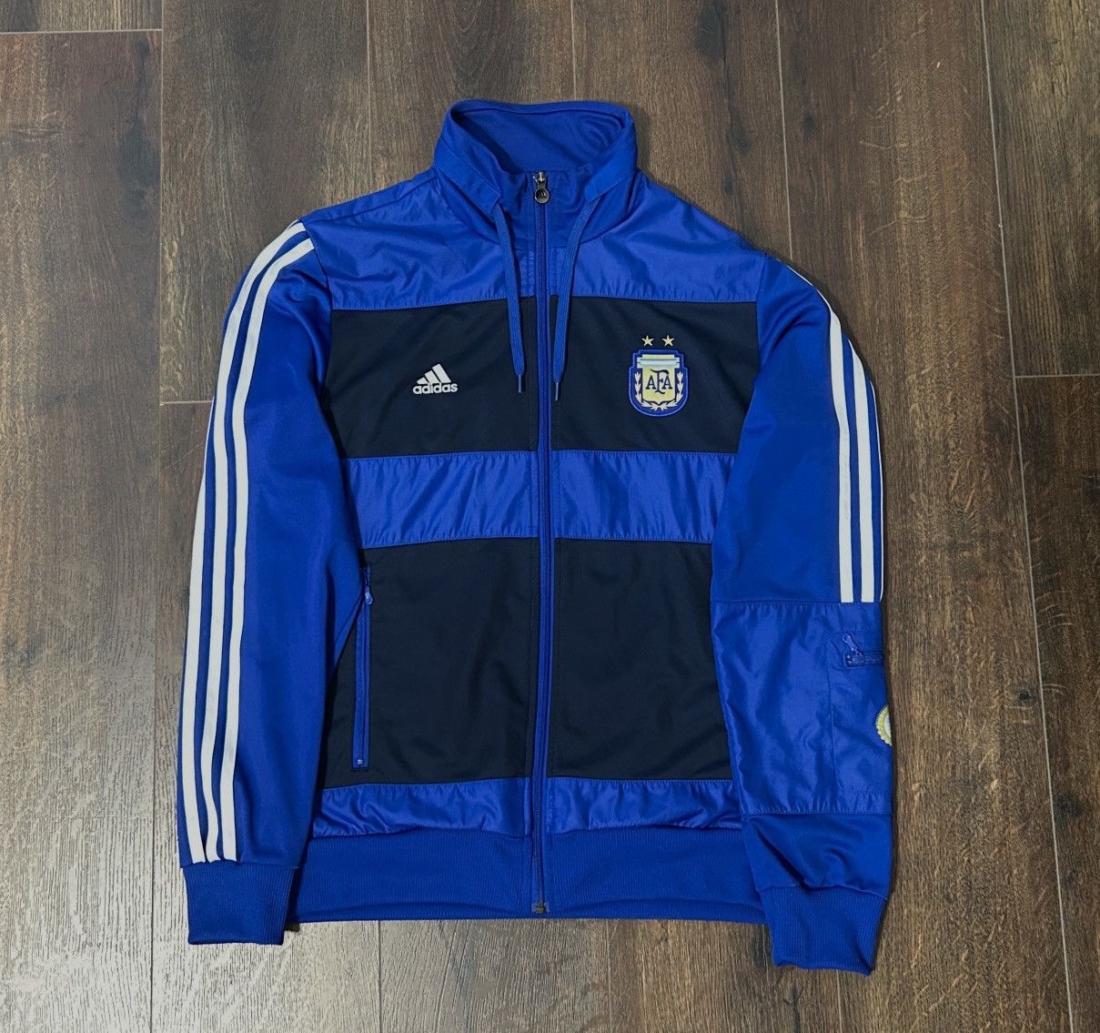 Adidas Adidas Retro 2010-11 Argentina National Team Jacket Size US M / EU 48-50 / 2 - 1 Thumbnail