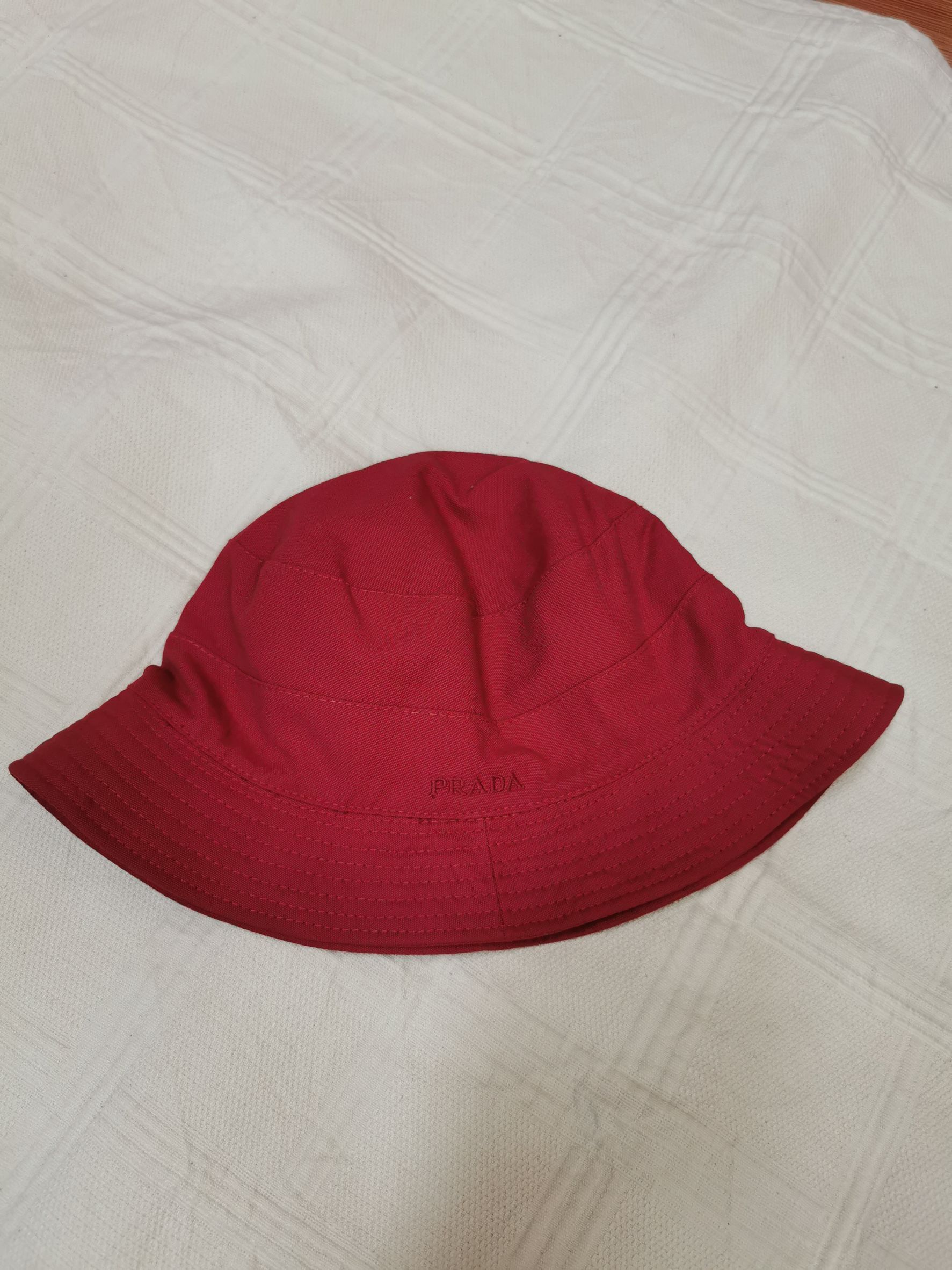 Prada 🔴Prada bucket hats🔴 Size ONE SIZE - 3 Thumbnail