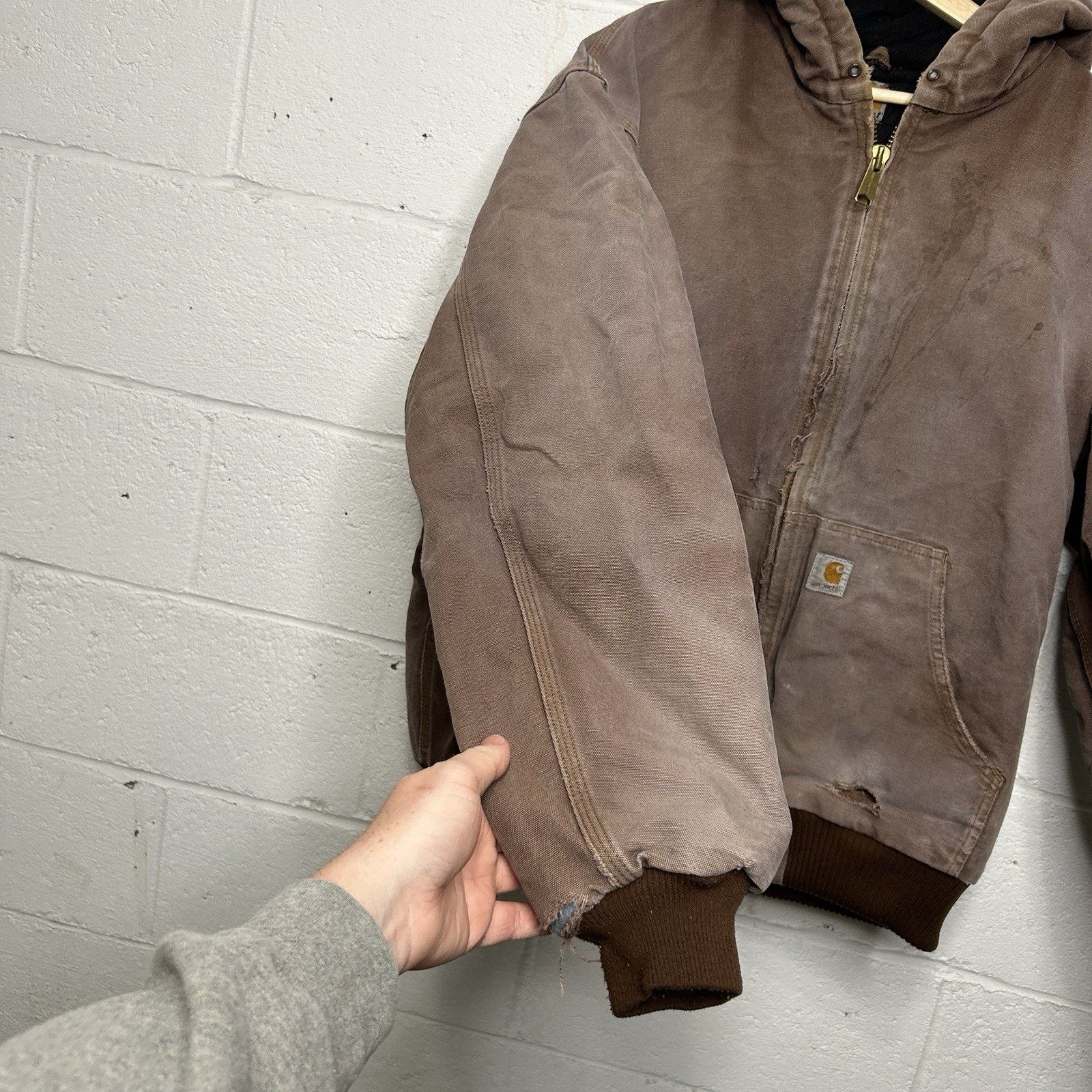Carhartt Vintage Dyed Carhartt Hooded Active Jacket “Brown” J140 BRN Size US L / EU 52-54 / 3 - 7 Thumbnail