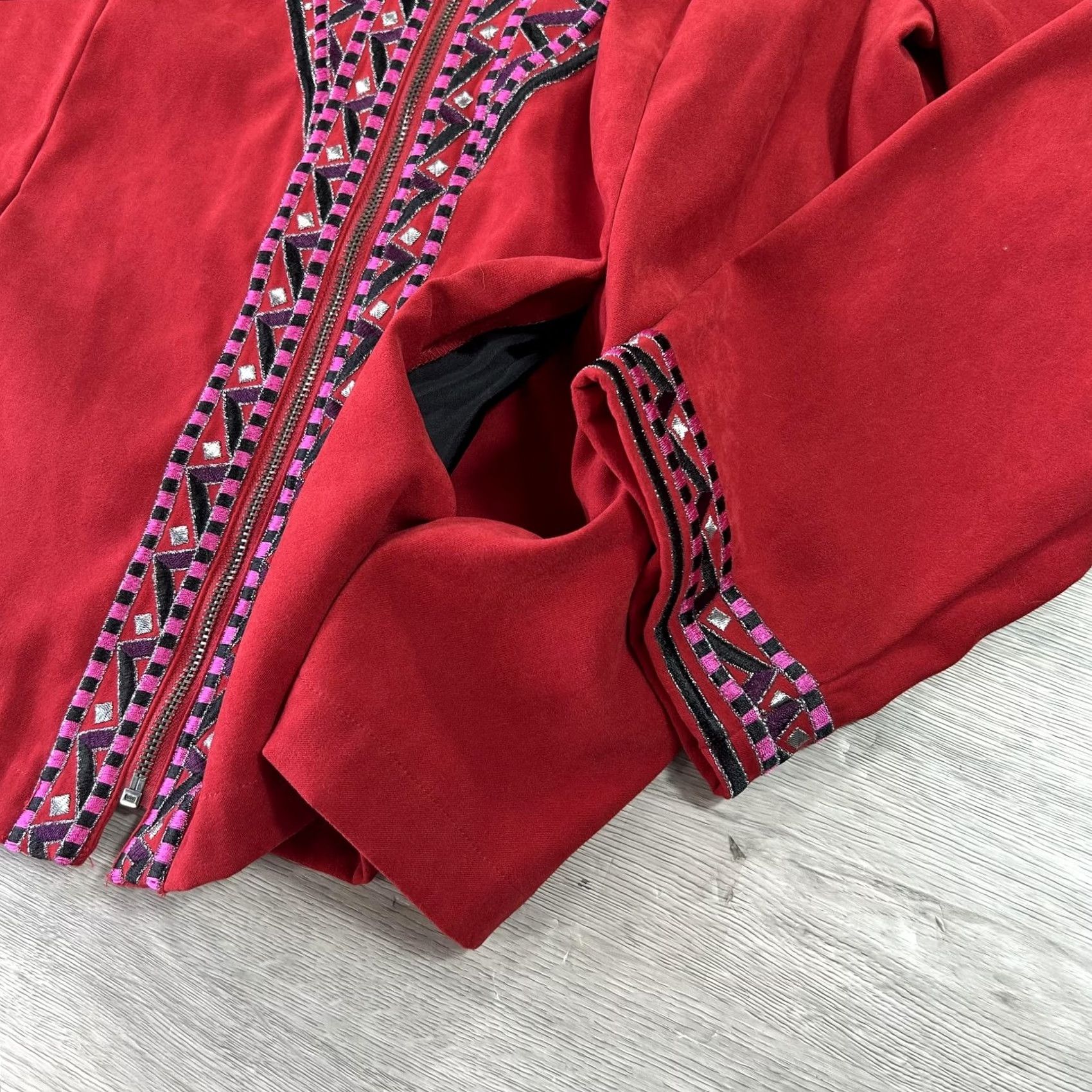 Bob Mackie VINTAGE Bob Mackie Jacket Womens Large Red Embroidered Zip Front Wearable Art Boho Chic Size L / US 10 / IT 46 - 3 Thumbnail