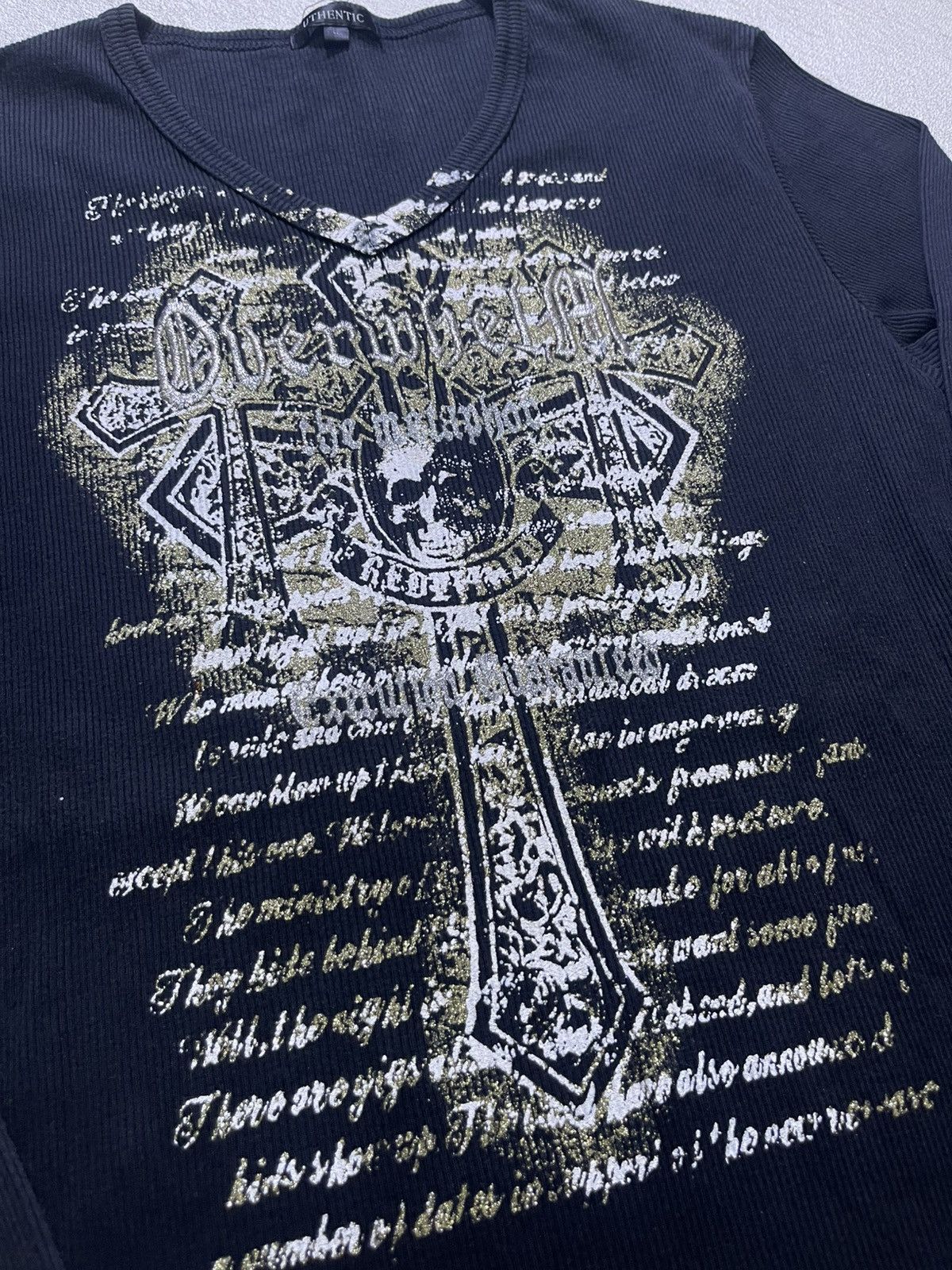 Japanese Brand Y2K AUHENTIC long sleeve tshirt cross skull style Size US S / EU 44-46 / 1 - 3 Thumbnail