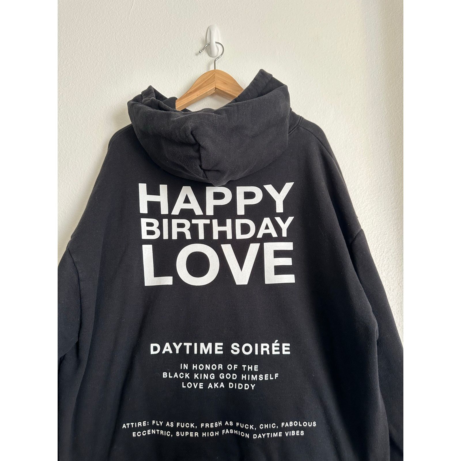 Los Angeles Apparel RARE ORIGINAL P DIDDY BIRTHDAY SOIRÉE INVITATION HOODIE Size US XL / EU 56 / 4 - 4 Thumbnail