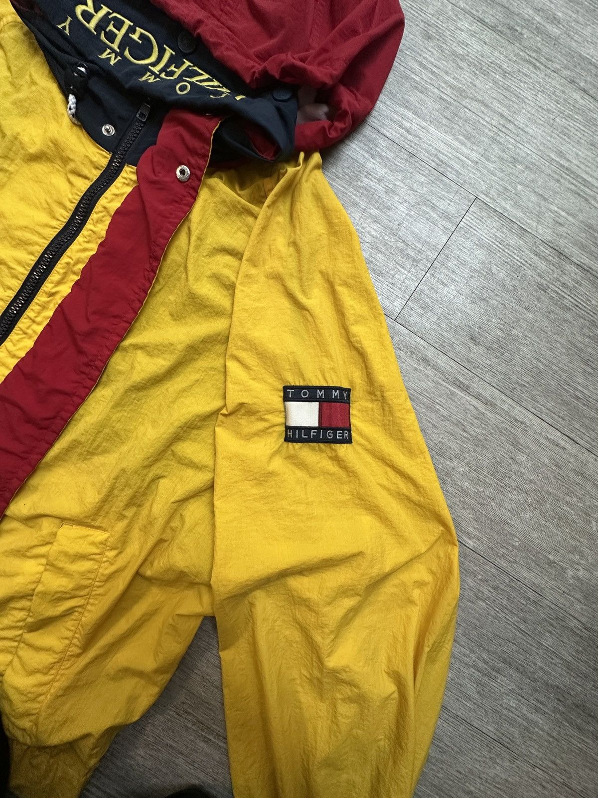 Tommy Hilfiger Vintage 90s Rare Tommy Hilfiger Jacket Size US XL / EU 56 / 4 - 4 Thumbnail