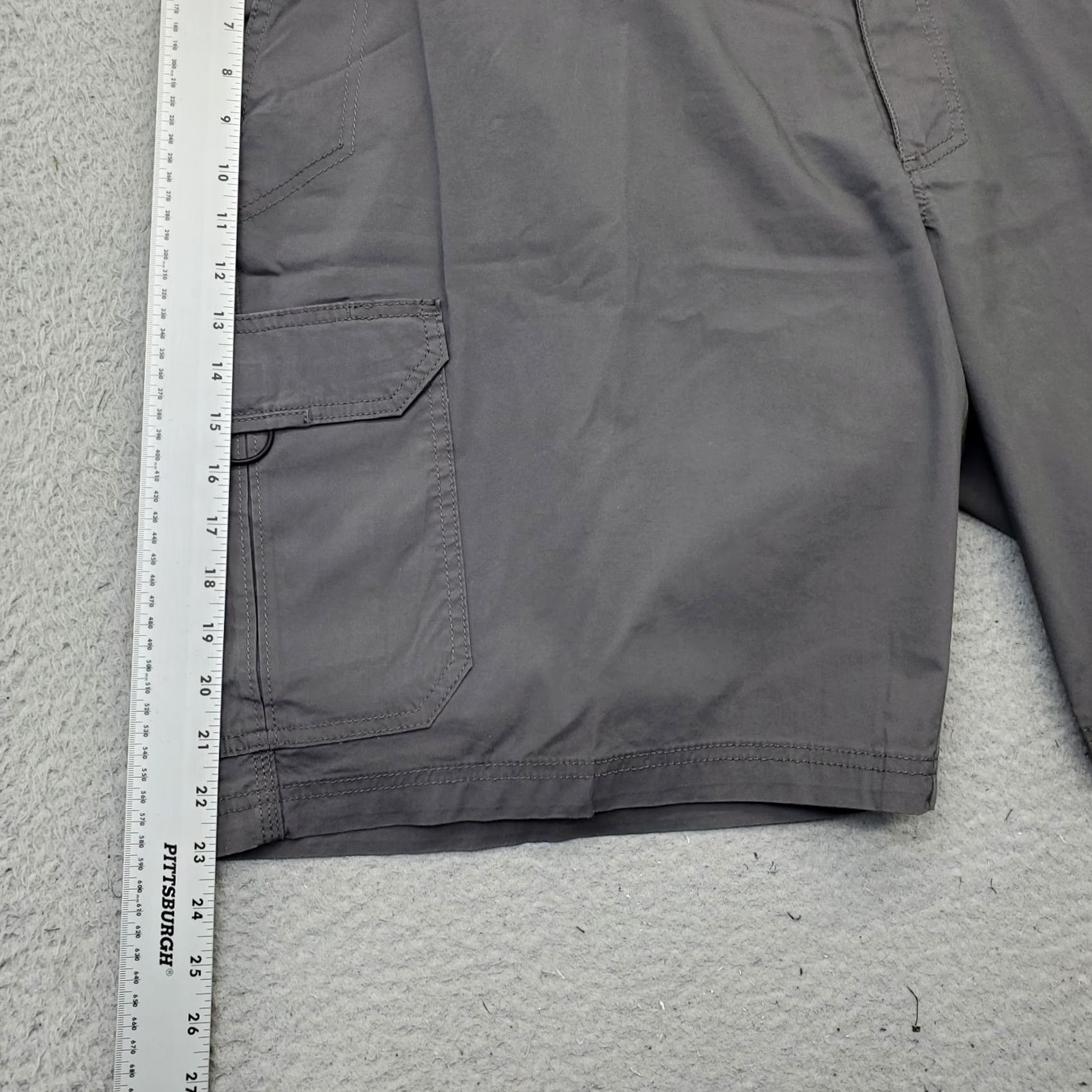 Lee Lee Mens Cargo Shorts 50 Gray Extreme Motion Relaxed Fit Cargo Pocket Cotton Flat Front Waistband 10.25 Inseam Size US 34 / EU 50 - 3 Thumbnail