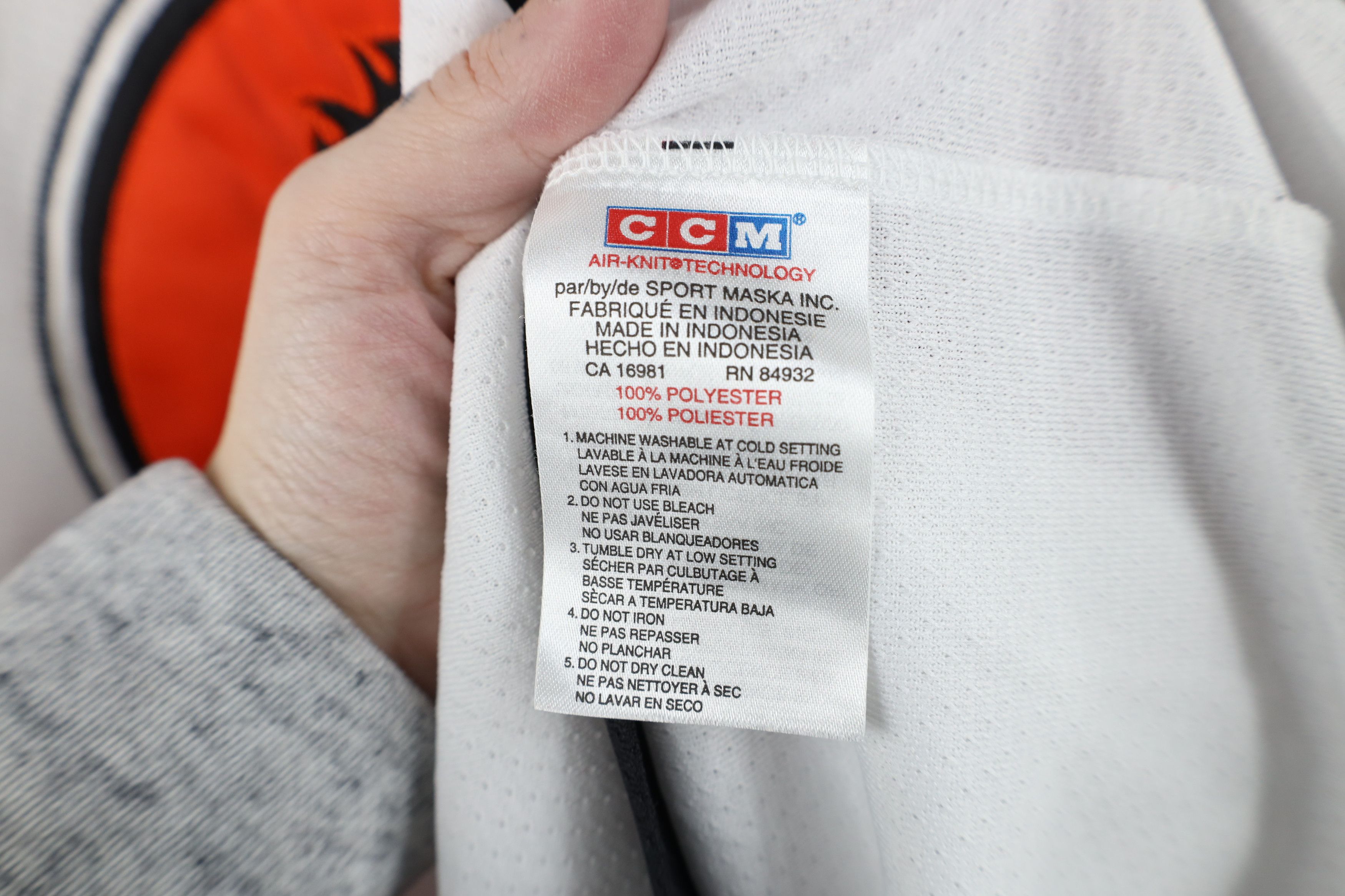Ccm Vintage 90s CCM Mesh Hockey Jersey Orange White Polyester Size US XL / EU 56 / 4 - 8 Thumbnail