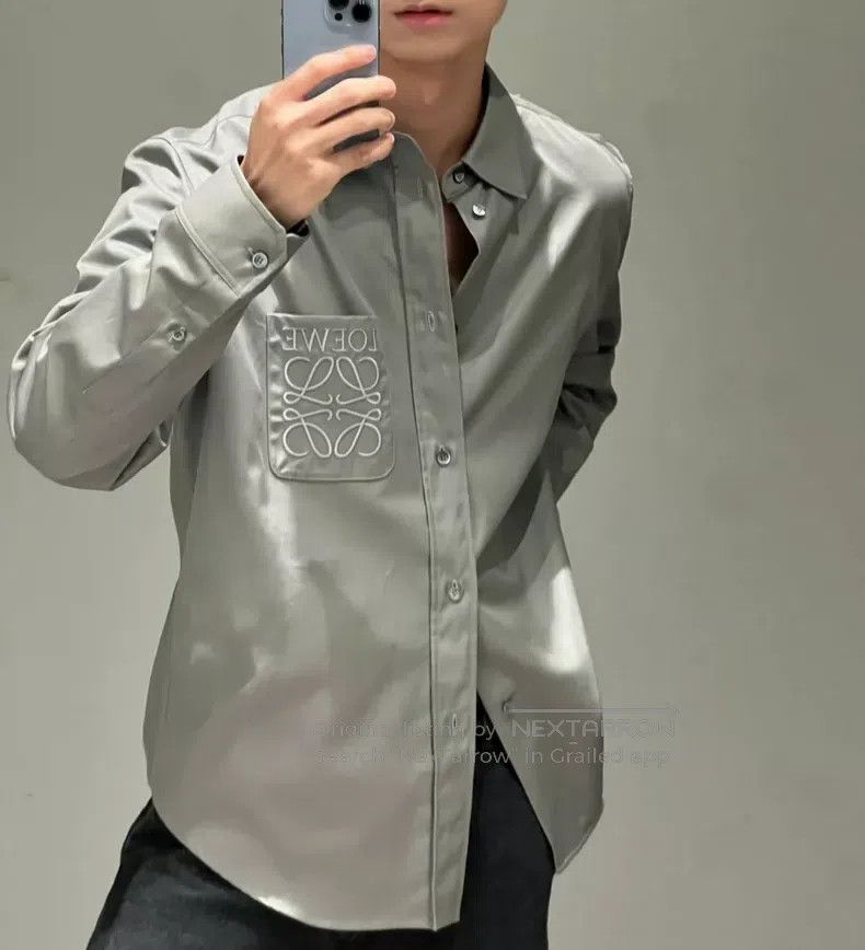 Loewe Loewe size 43 Solid color long-sleeve shirt with embroidere Size US M / EU 48-50 / 2 - 8 Thumbnail