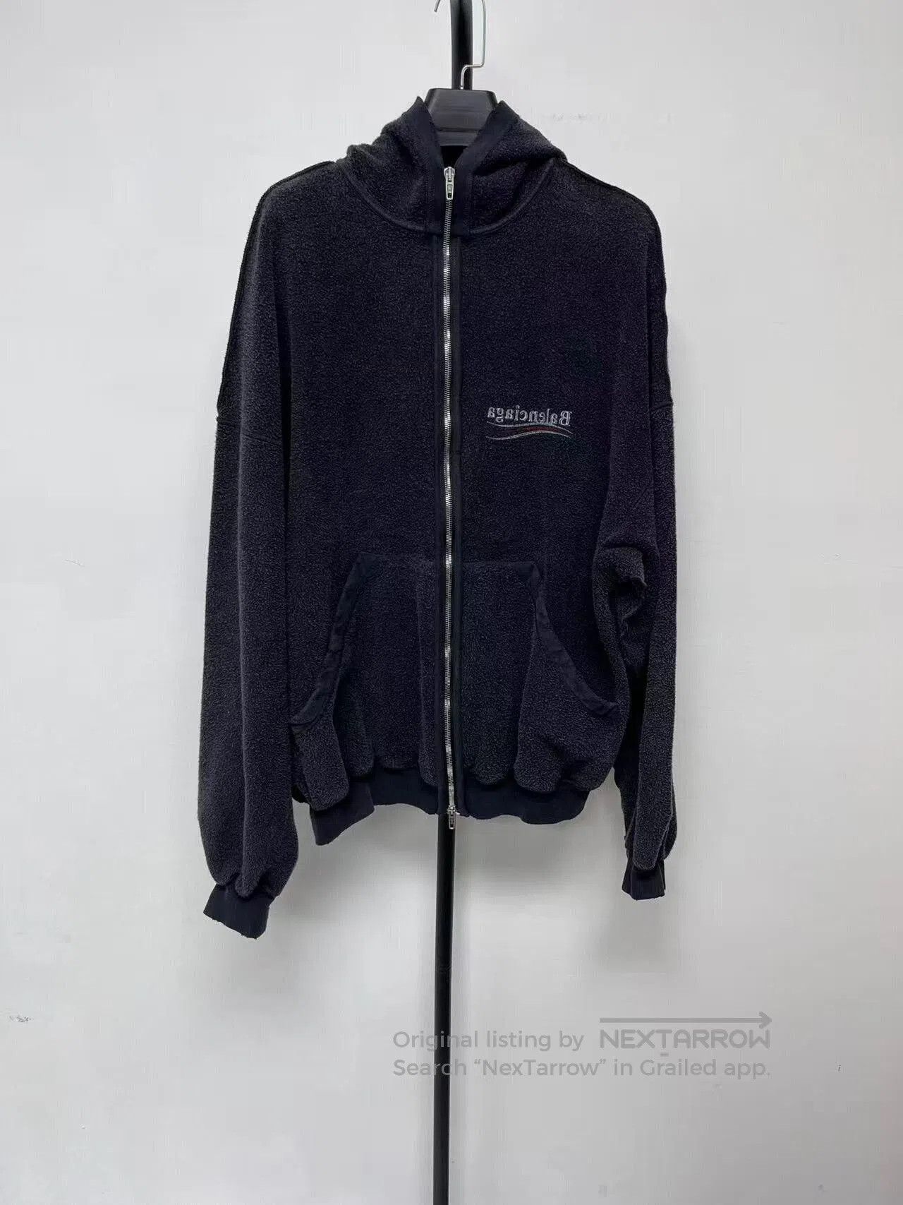 Balenciaga Balenciaga Hooded Logo Long Sleeve Sweatshirt. Size US M / EU 48-50 / 2 - 1 Thumbnail