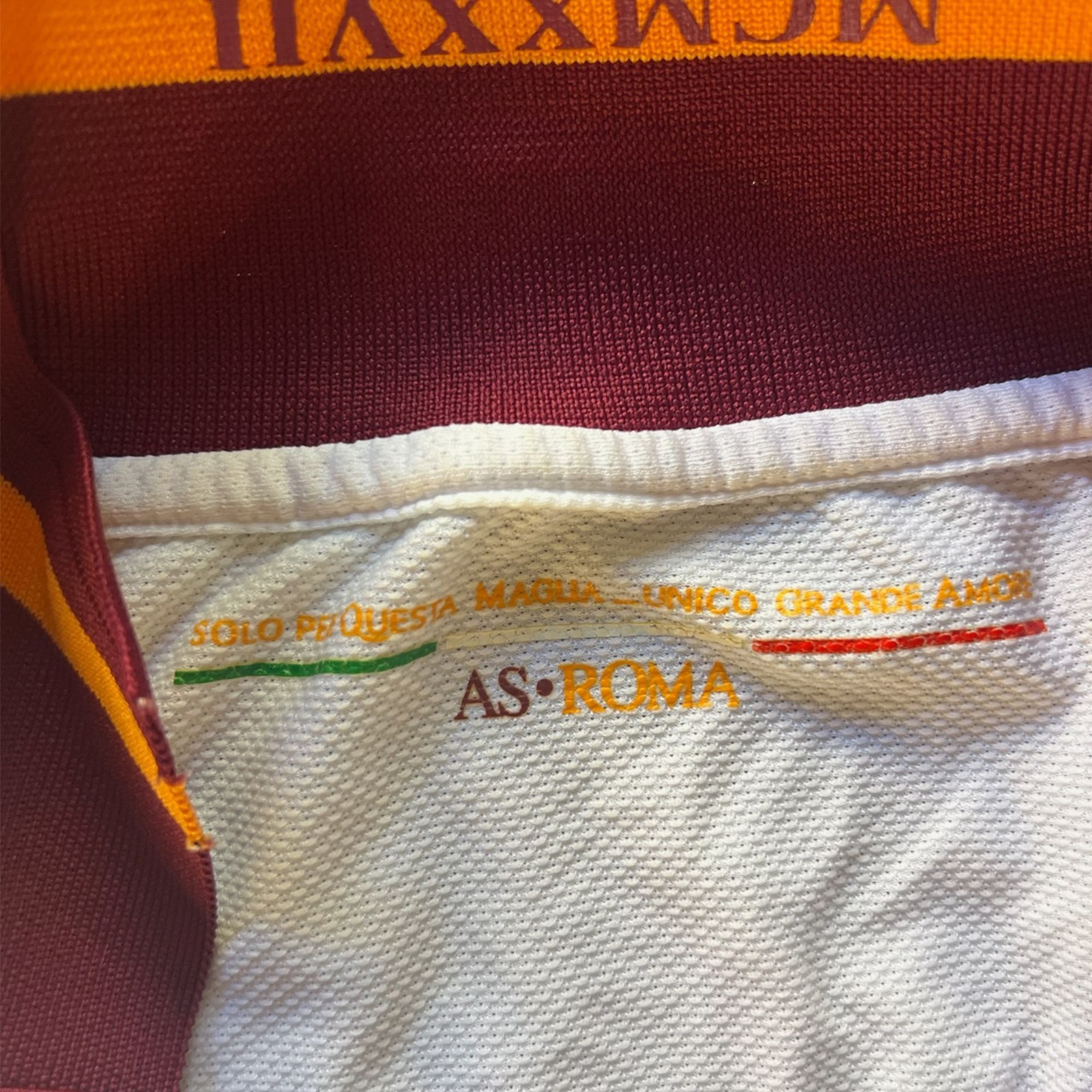 Other AS Roma #11 Benatia 2013-14 Away Football Jersey Short Sleev Size US M / EU 48-50 / 2 - 5 Thumbnail
