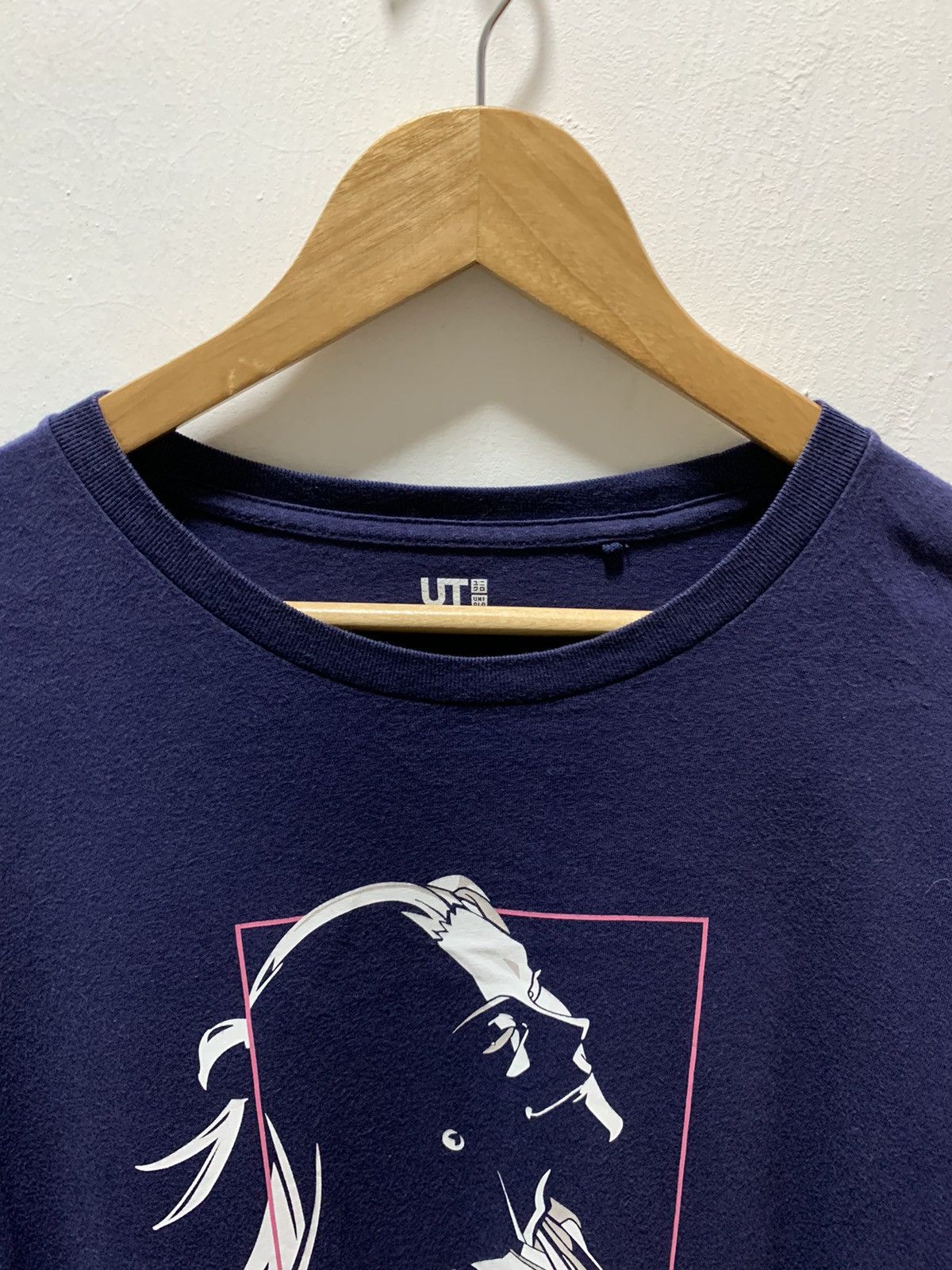 Uniqlo Uniclo X Anime Jujutsu Kaisen Size US M / EU 48-50 / 2 - 6 Thumbnail