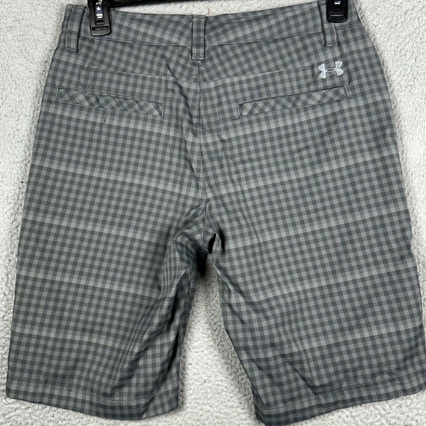 Under Armour Under Armour Shorts Mens 32 Gray Gingham Plaid Golf Performance Flat Front Size US 32 / EU 48 - 2 Thumbnail