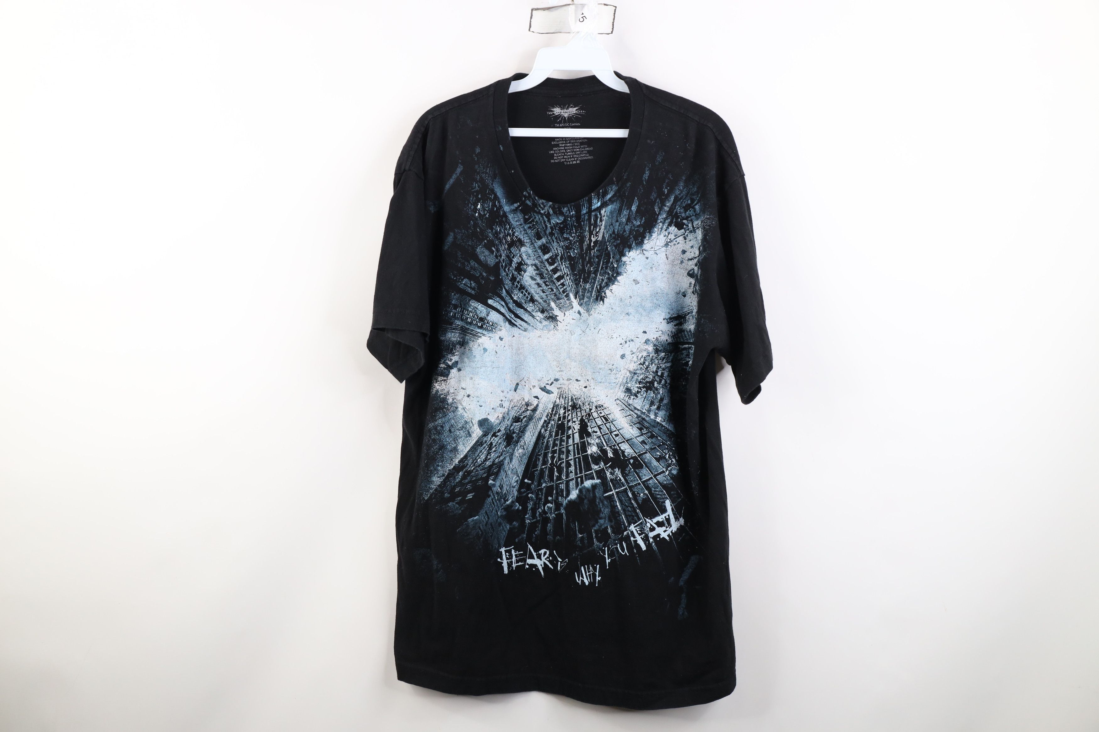 Vintage Vintage Y2K DC Comics Batman The Dark Knight Rises T-Shirt Size US XL / EU 56 / 4 - 1 Thumbnail