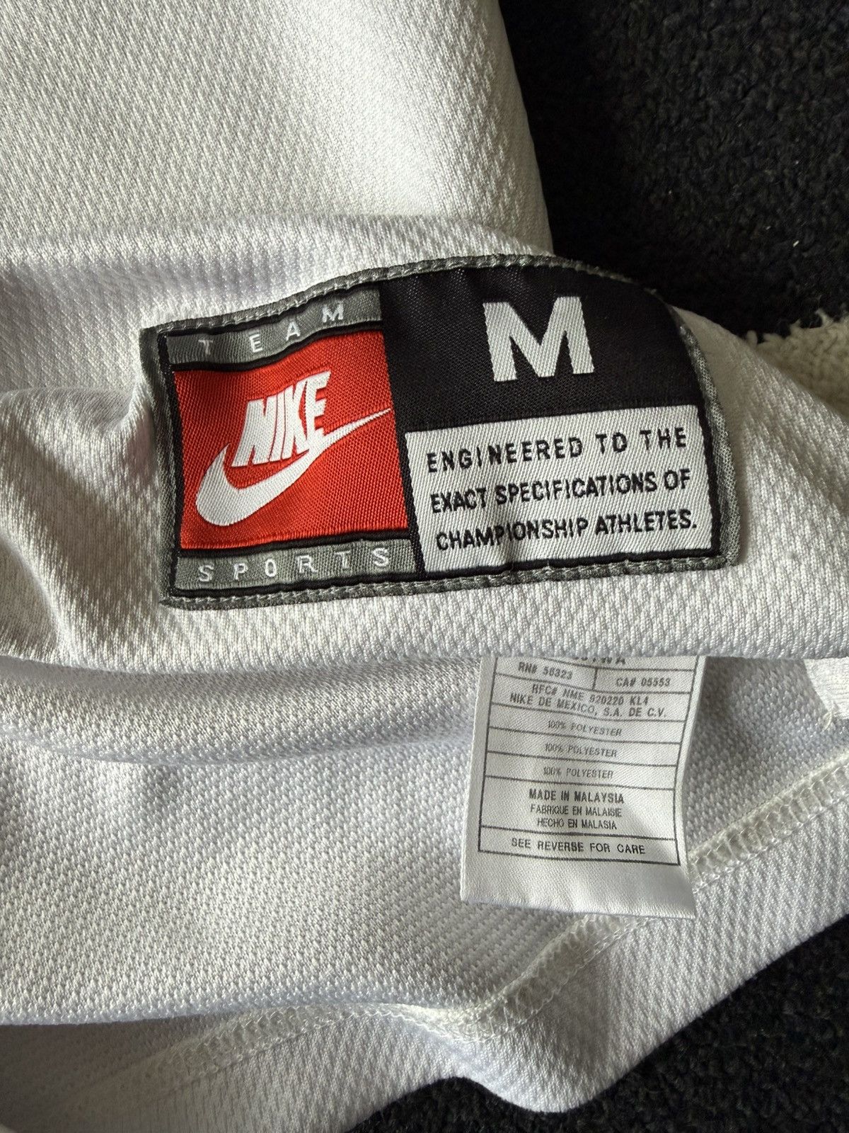 Nike Team Sports warm up tank top Size US L / EU 52-54 / 3 - 3 Thumbnail