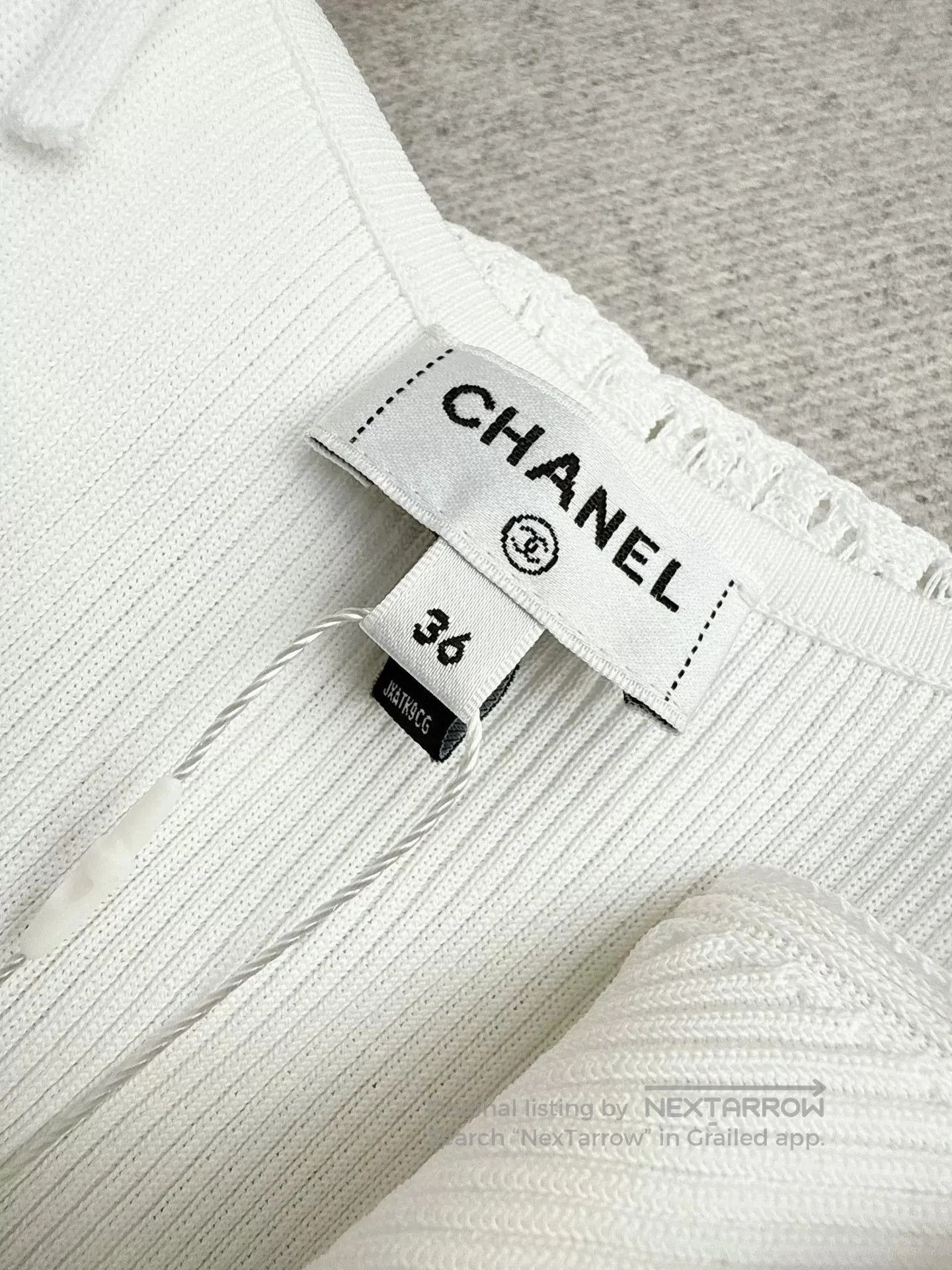 Chanel white lace detail spaghetti strap dress. Size US 36 / EU 52 - 6 Thumbnail