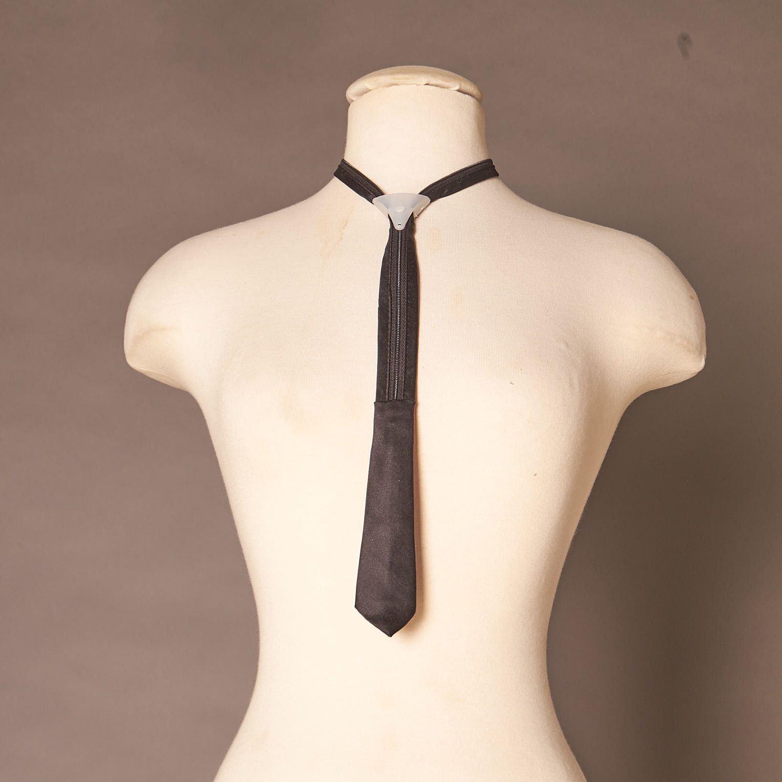 Vintage Vintage Zip Up Black Tie Size ONE SIZE - 1 Thumbnail