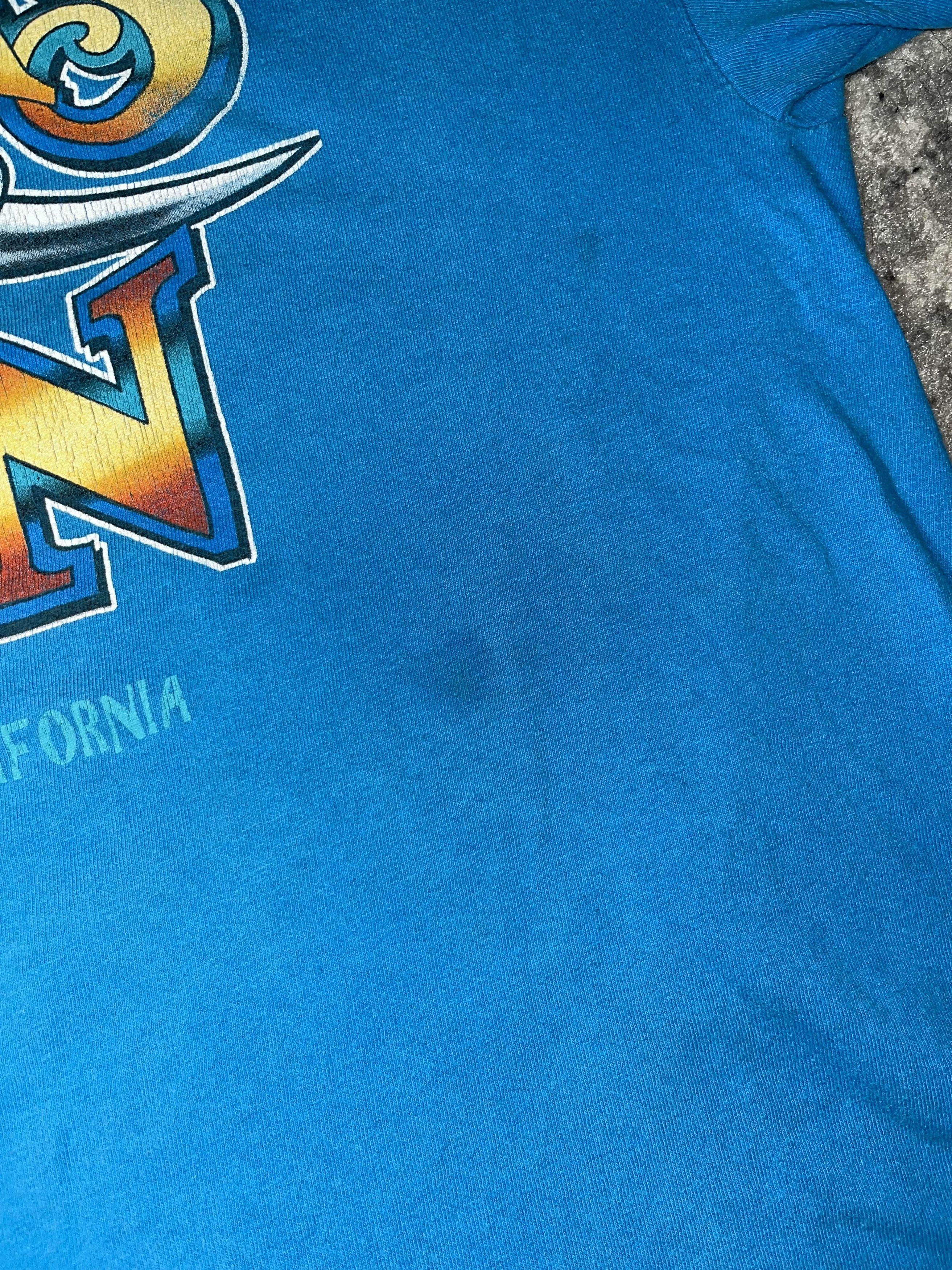 Vintage Y2K Sharks Grin Morro Bay California Shark Shirt Size US M / EU 48-50 / 2 - 5 Thumbnail