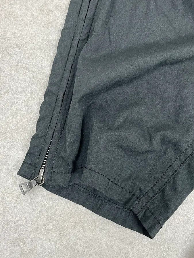 Prada 2000s Prada Black Nylon Minimalist Cargo Pants Size 27" / US 4 / IT 40 - 10 Thumbnail