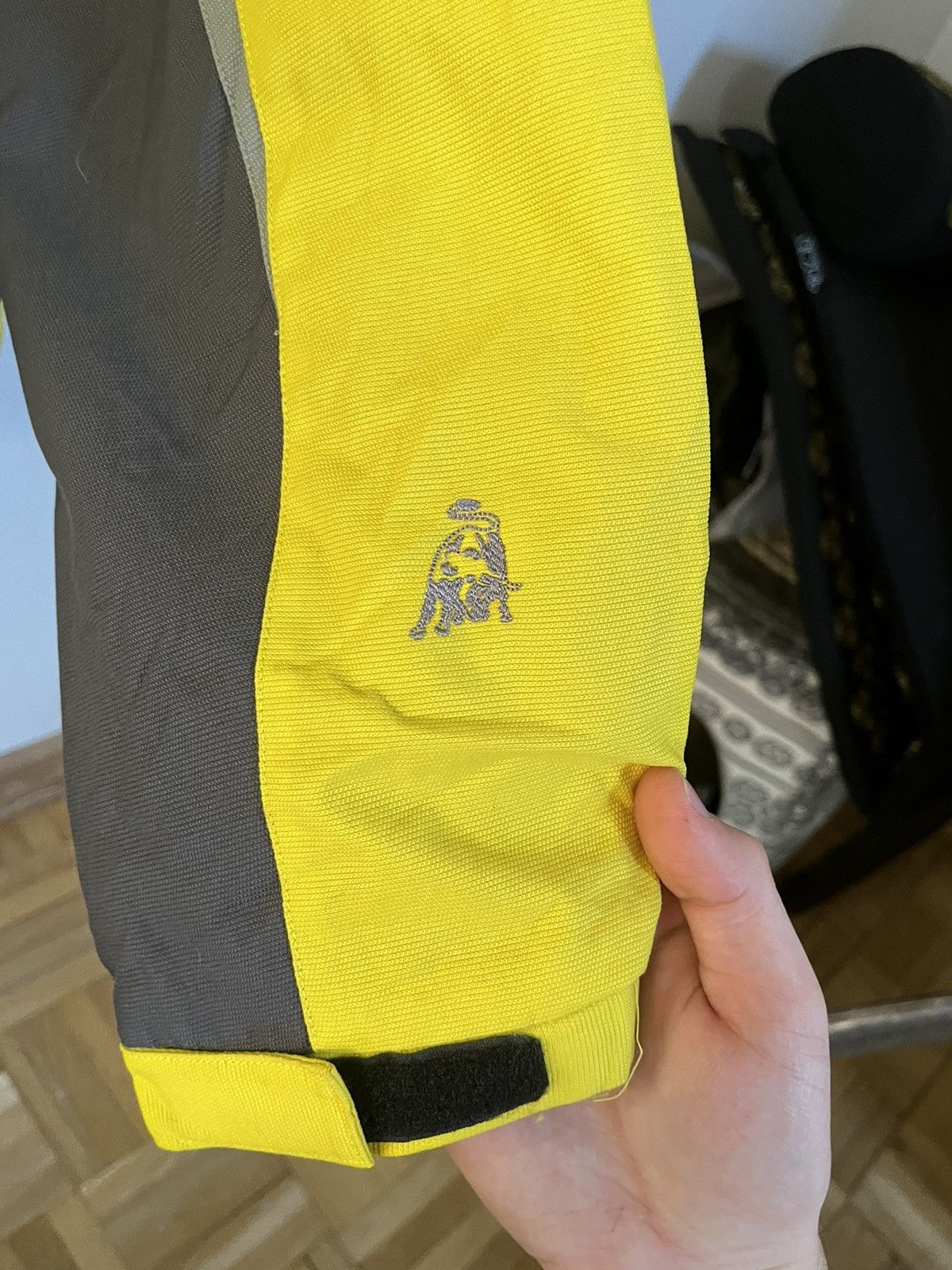 Designer × Tonino Lamborghini Yellow raincoat gorpcore tonino Lamborghini Size US M / EU 48-50 / 2 - 15 Thumbnail