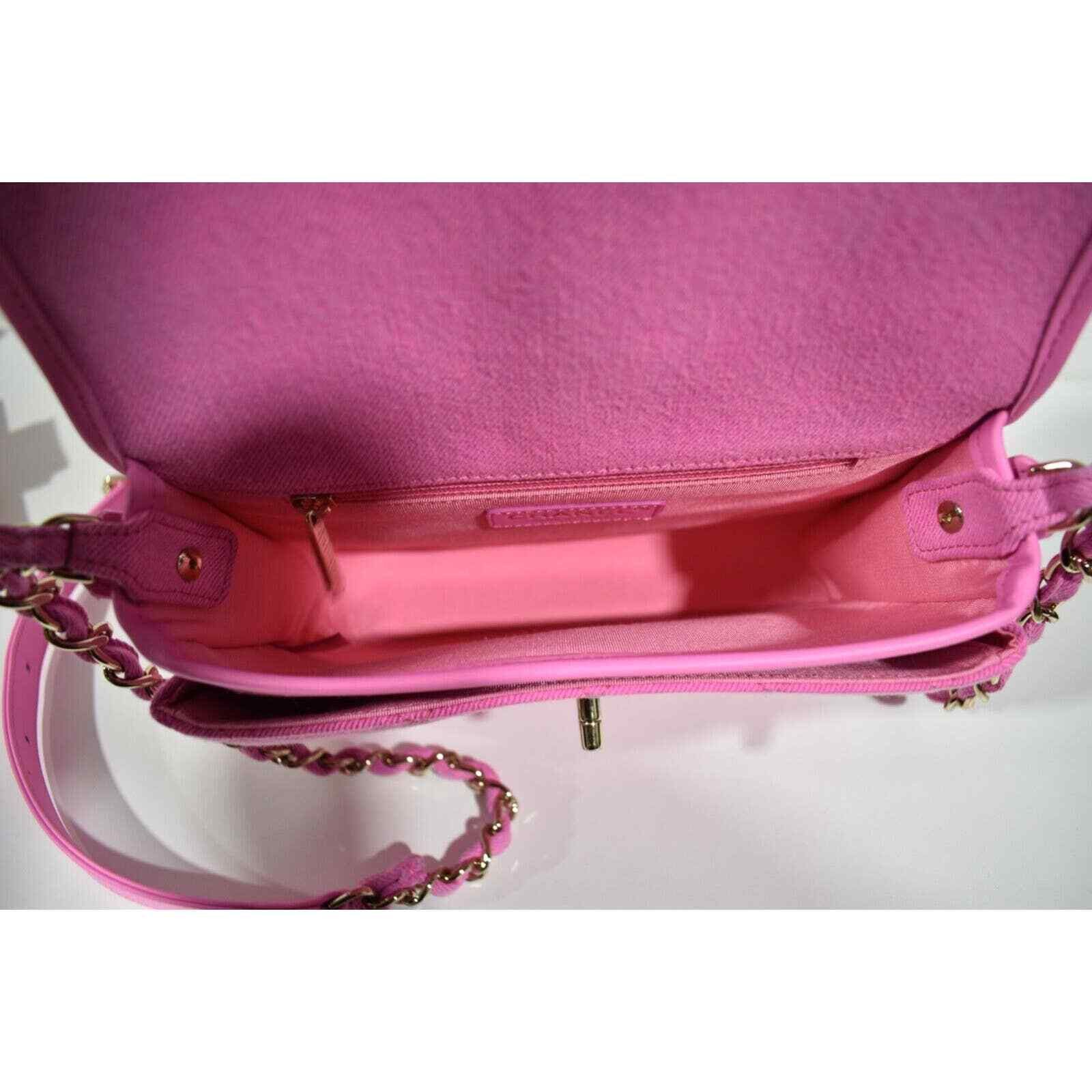 Chanel Chanel Small Messenger CC Logo Chain Shoulder Crossbody Bag Size ONE SIZE - 11 Thumbnail
