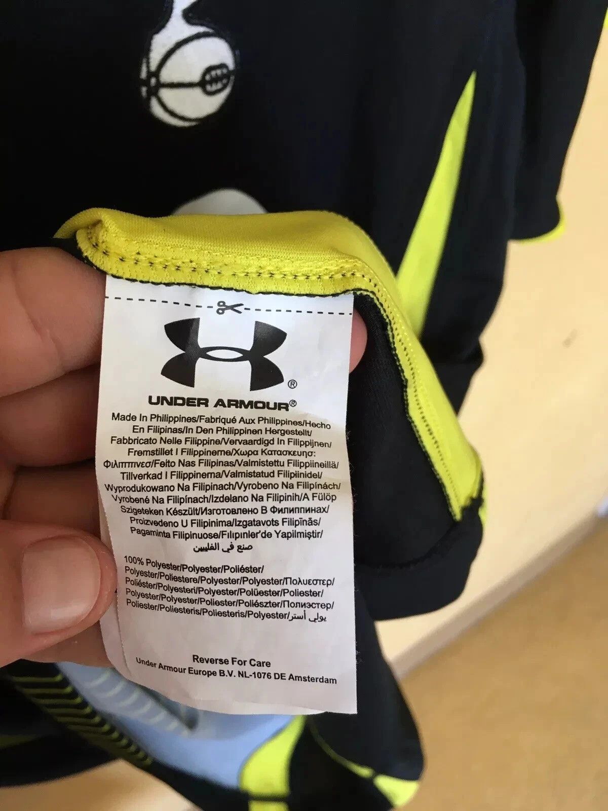 Under Armour TOTTENHAM HOTSPUR 2014 2015 AWAY SOCCER JERSEY SHIRT MENS Size US S / EU 44-46 / 1 - 10 Thumbnail
