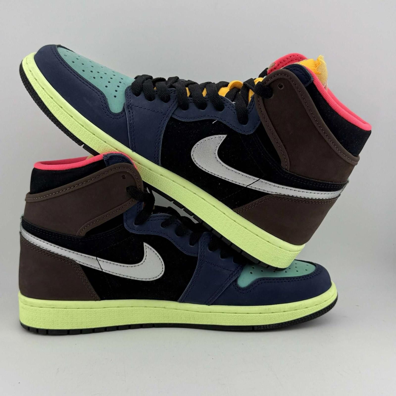 Nike Nike Air Jordan 1 Tokyo Bio Hack US 8 Used with Box Size US 8 / EU 41 - 5 Thumbnail