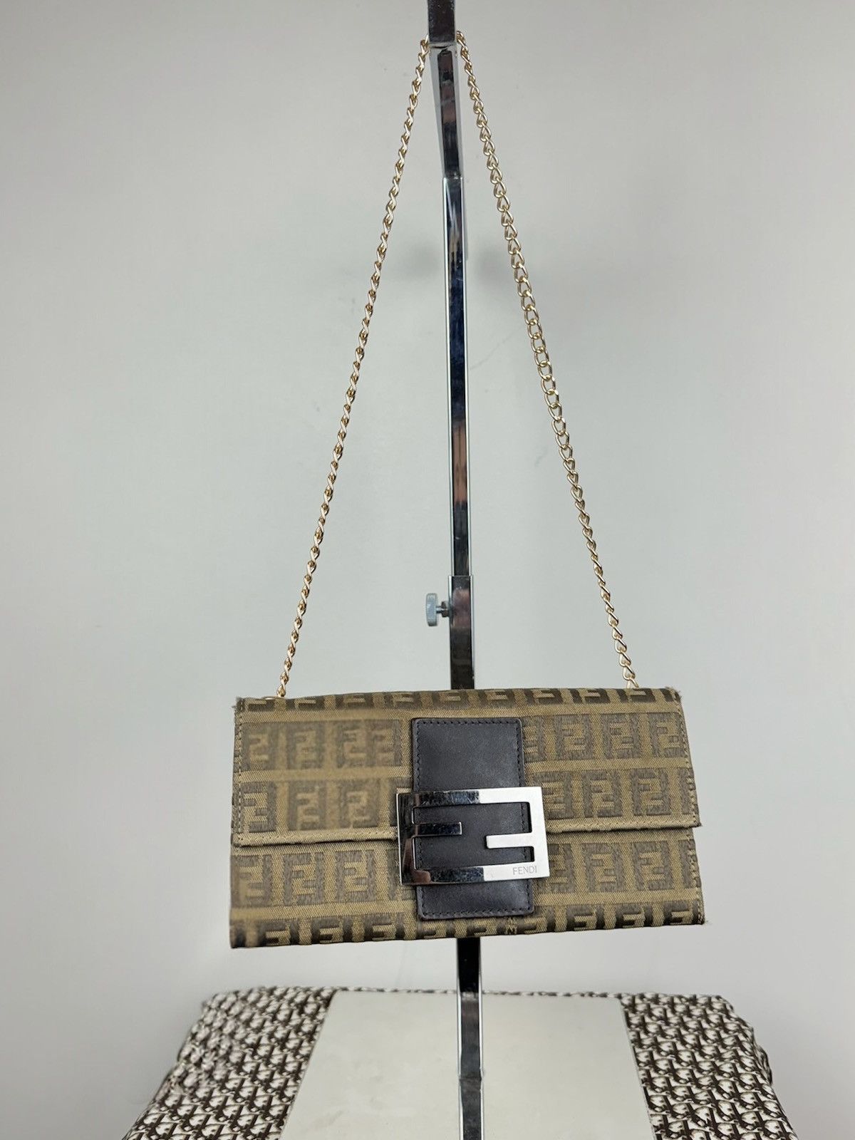Fendi Shoulder leather bag Fendi FF monogram original rare item Size ONE SIZE - 1 Thumbnail
