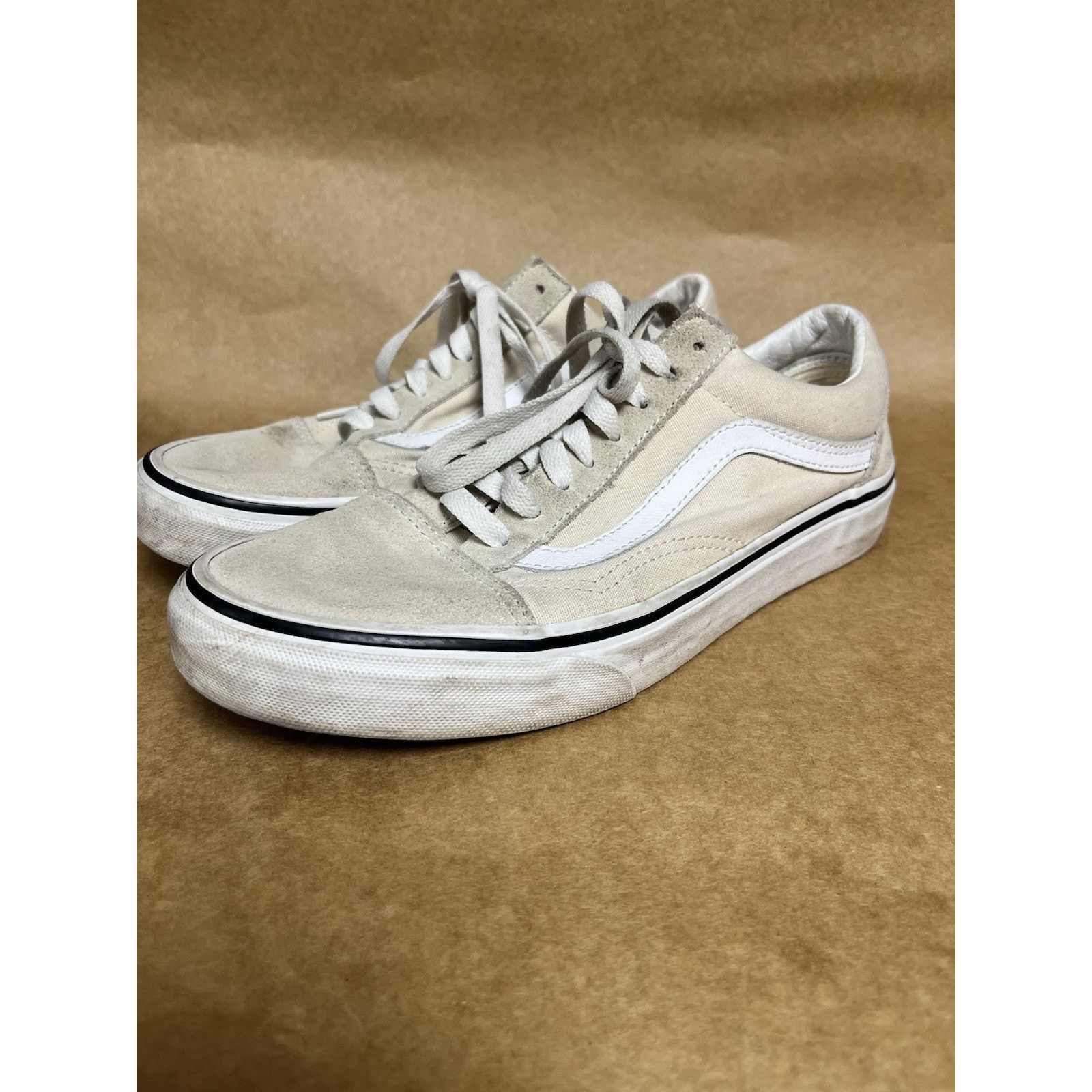 Vans Size 7 M - 8.5 W - VANS OG Old Skool LX Classic White Size US 7 / EU 40 - 1 Thumbnail