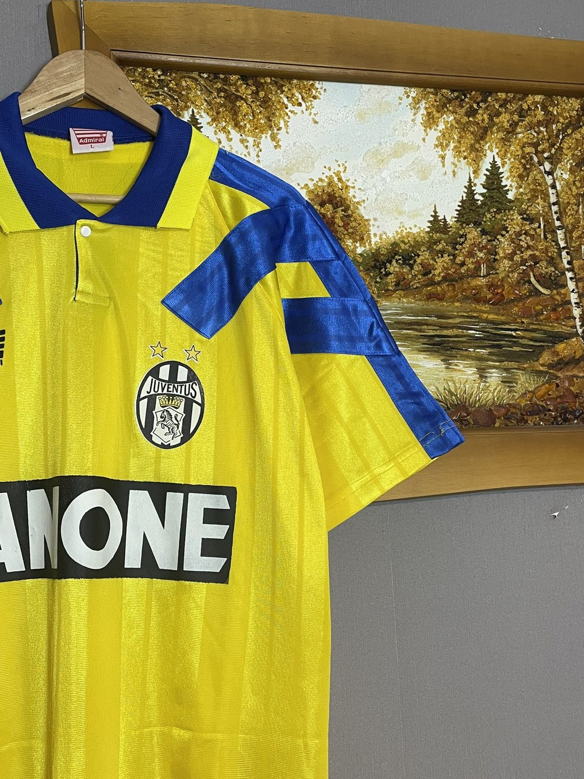 Vintage Juventus Admiral Yellow Away Jersey Size US L / EU 52-54 / 3 - 5 Thumbnail