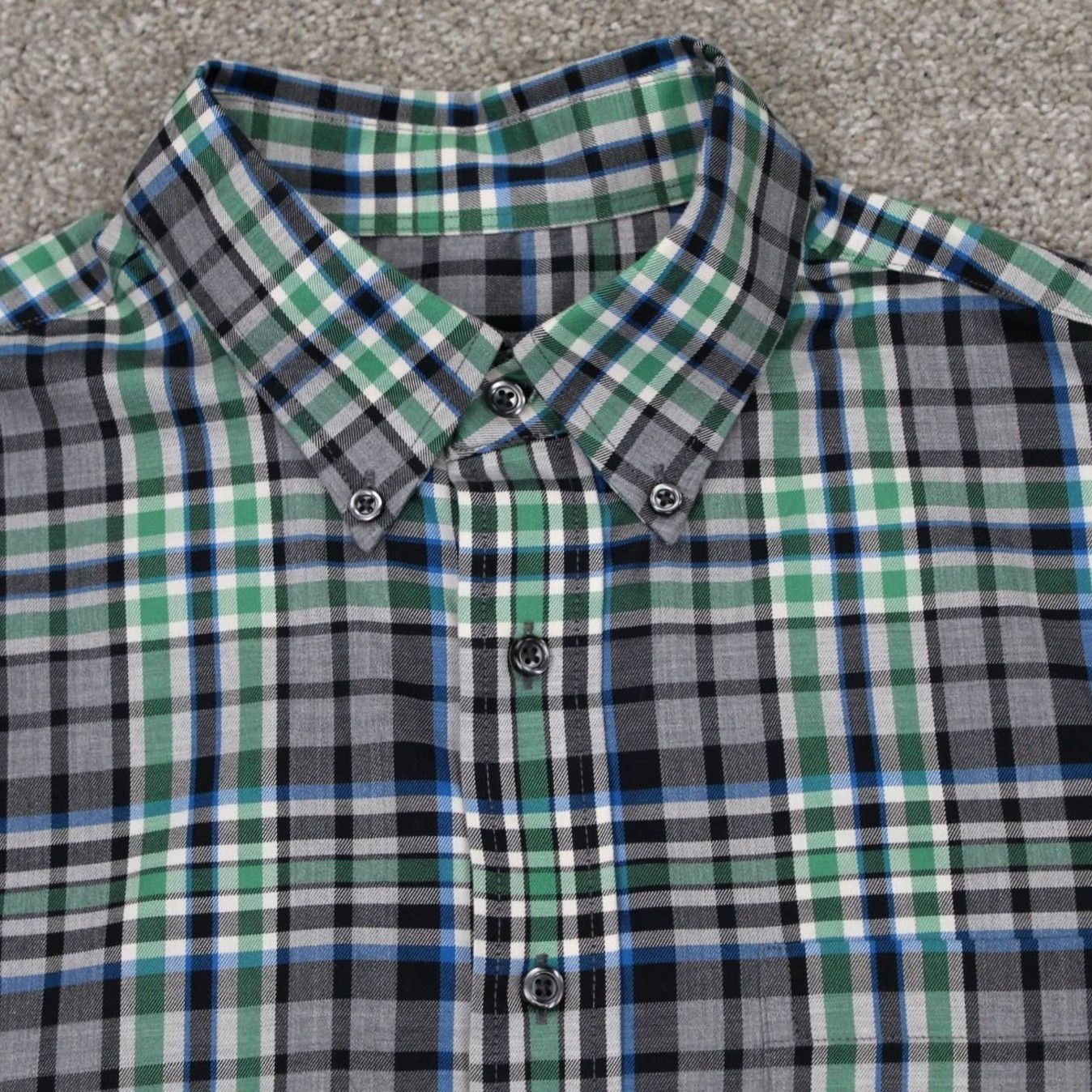 Jos. A. Bank Jos. A. Bank Shirt Mens Large Green/Black Plaid Tailored Fit 100% Cotton L/S Size US L / EU 52-54 / 3 - 6 Thumbnail