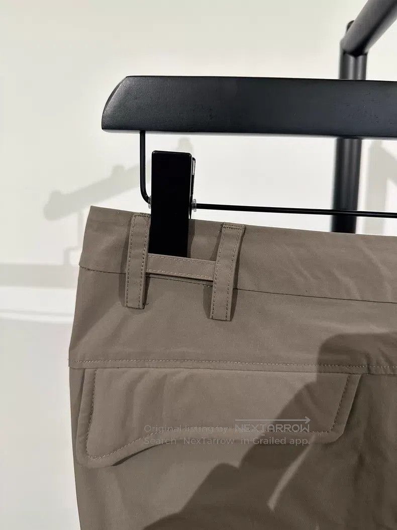 Heliot Emil Heliot Emil Size S Nylon-filled long pants| Size 28" / US 6 / IT 42 - 7 Thumbnail