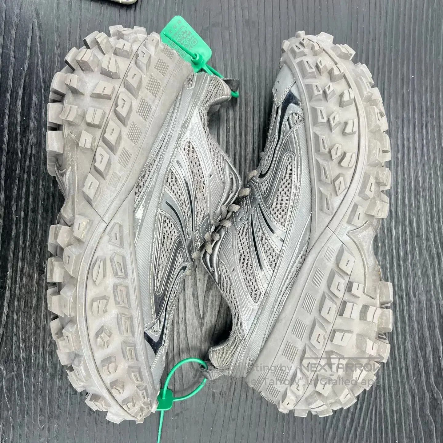 Balenciaga Gray Chunky Sole Low-Top Sneakers. Size US 9 / EU 42 - 3 Thumbnail
