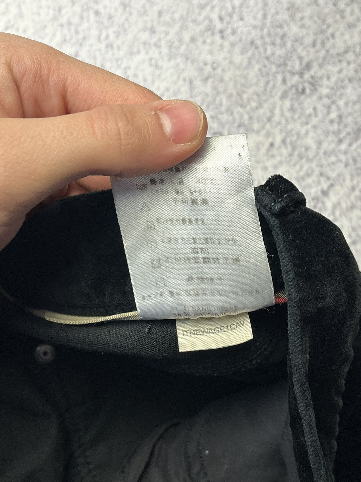 Burberry Vintage Burberry Velveteen Pants Y2K Size 28" / US 6 / IT 42 - 13 Thumbnail