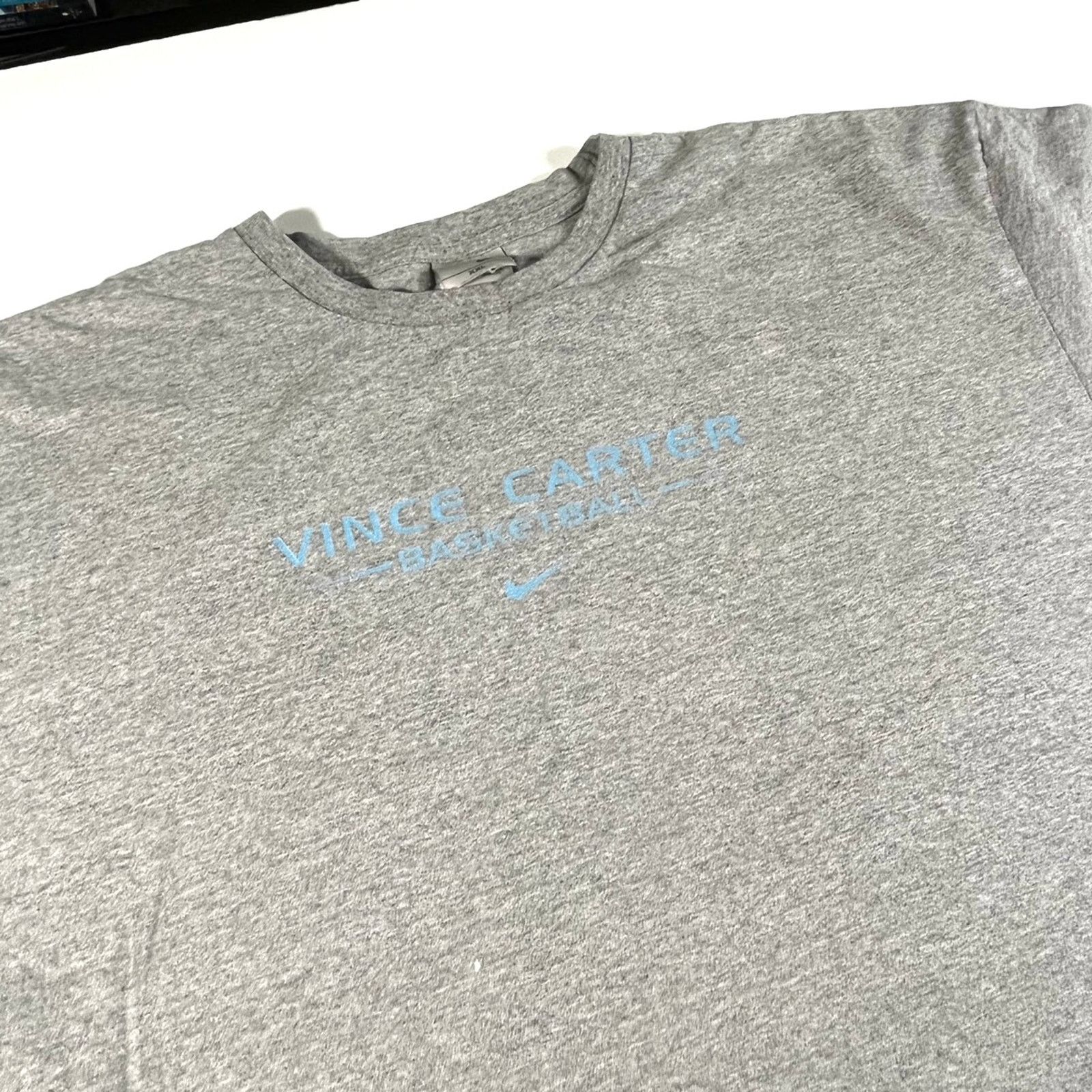 Nike × Vintage Vintage 2000’s Nike Silver Tag Vince Carter Graphic Tee XXL Size US XXL / EU 58 / 5 - 2 Thumbnail