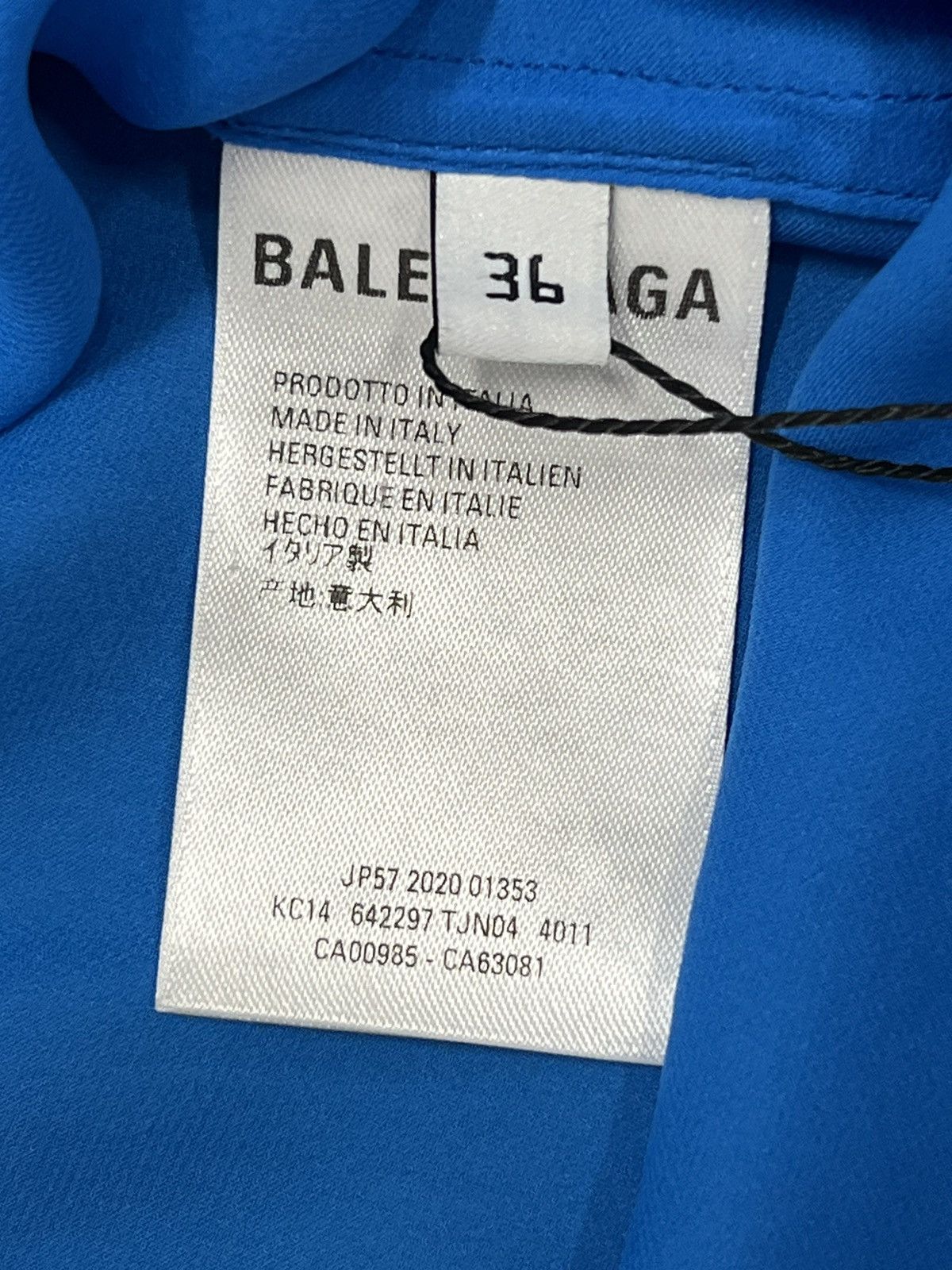 Balenciaga Balenciaga Blue Soccer Logo Button Up Size US L / EU 52-54 / 3 - 5 Thumbnail