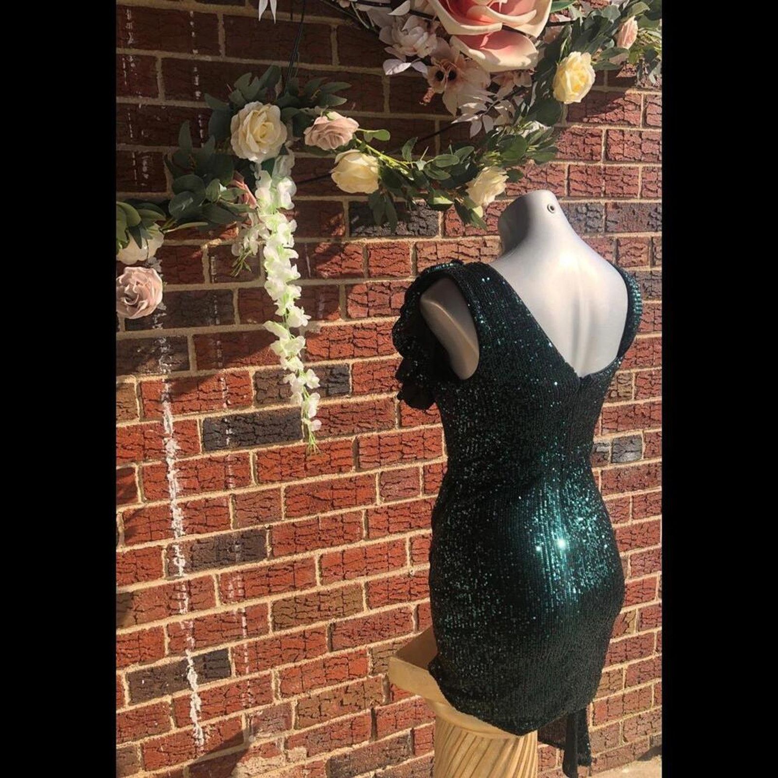 WeWoreWhat Dress gown party sequined mini 3D floral-shoulder &sash Size S / US 4 / IT 40 - 9 Thumbnail