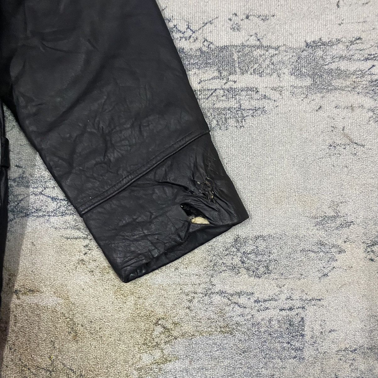 Genuine Leather Vintage Unknown Destination Buckle Side Black Leather Jacket Size US L / EU 52-54 / 3 - 4 Thumbnail