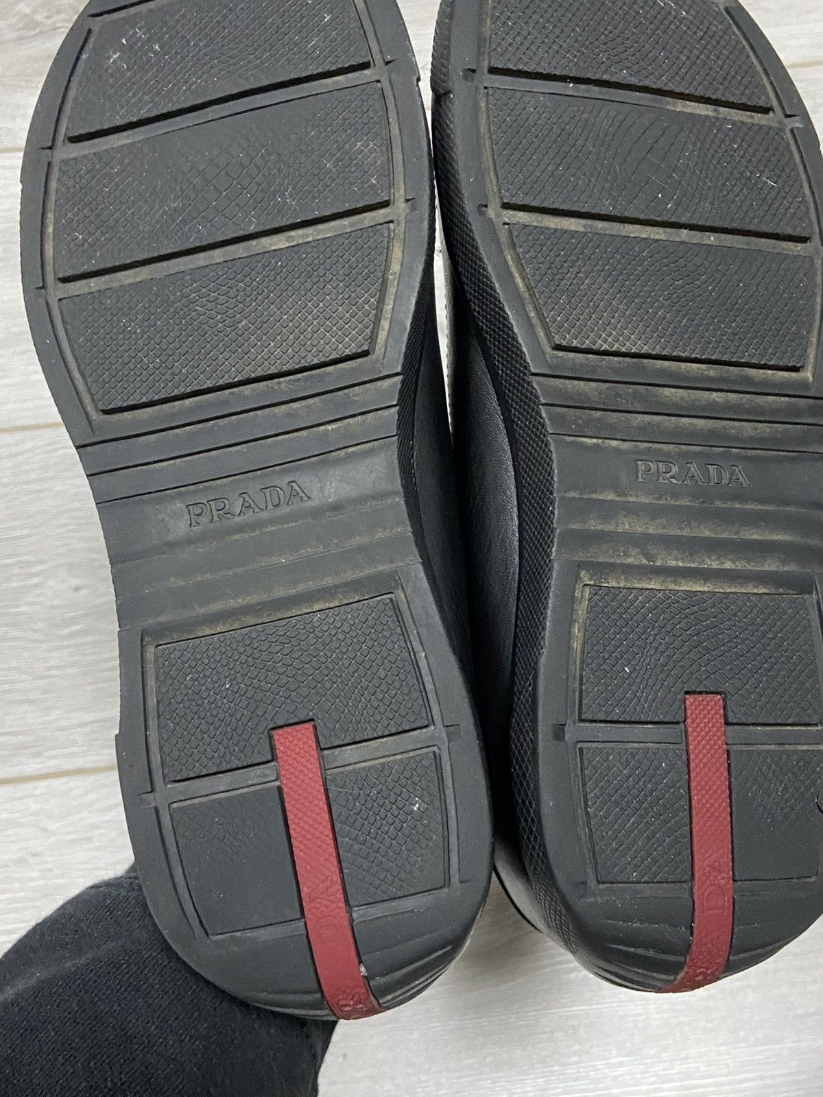 Prada Prada red tab velcro vintage leather sneakers Size US 8 / EU 41 - 13 Thumbnail