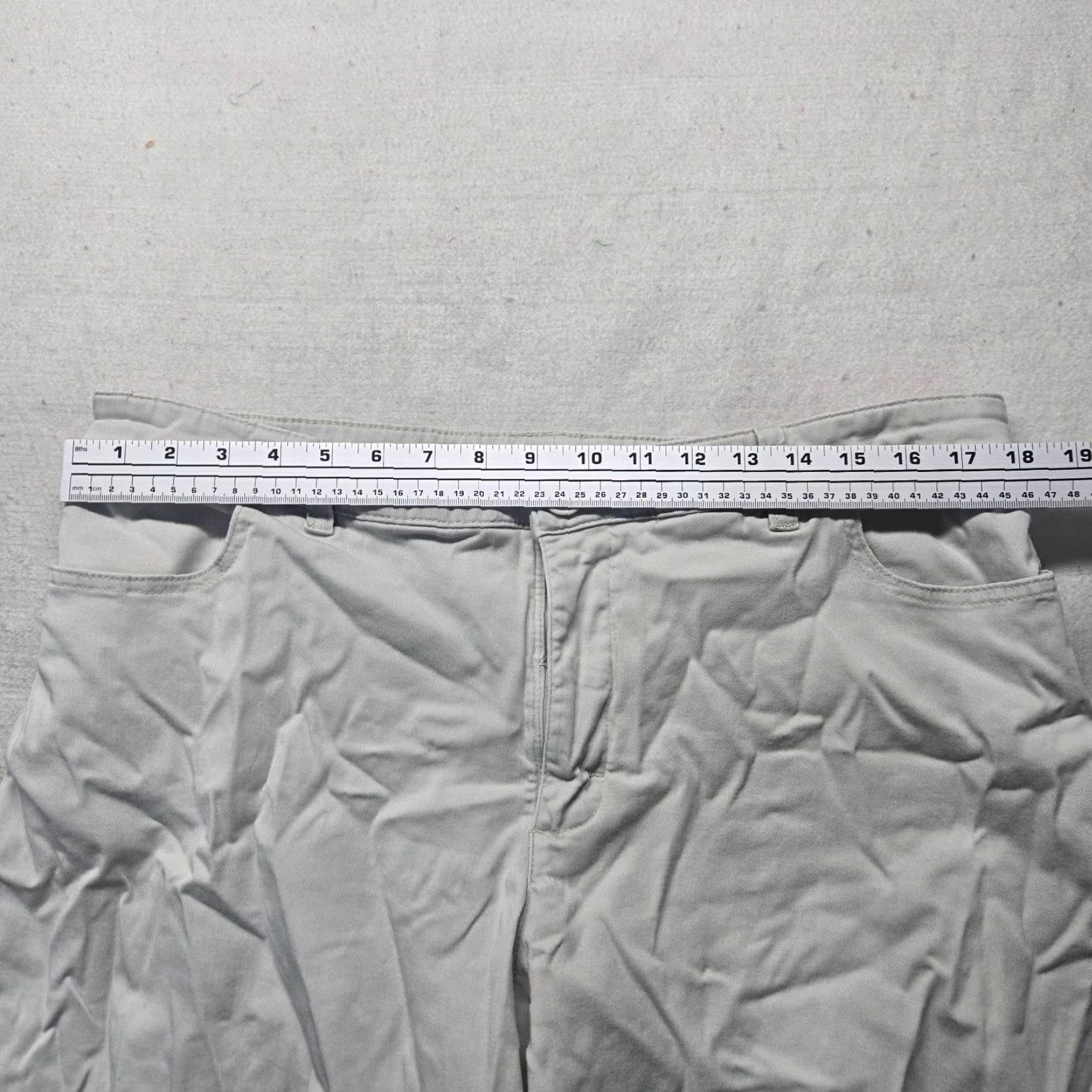 Lee LEE Chino Pants Woman 16 Beige Straight Leg Khaki Cotton-Blend Spandex 26.5in Inseam Regular Size 16M Modern Fit Pockets Size 38" / US 16 / IT 52 - 4 Thumbnail