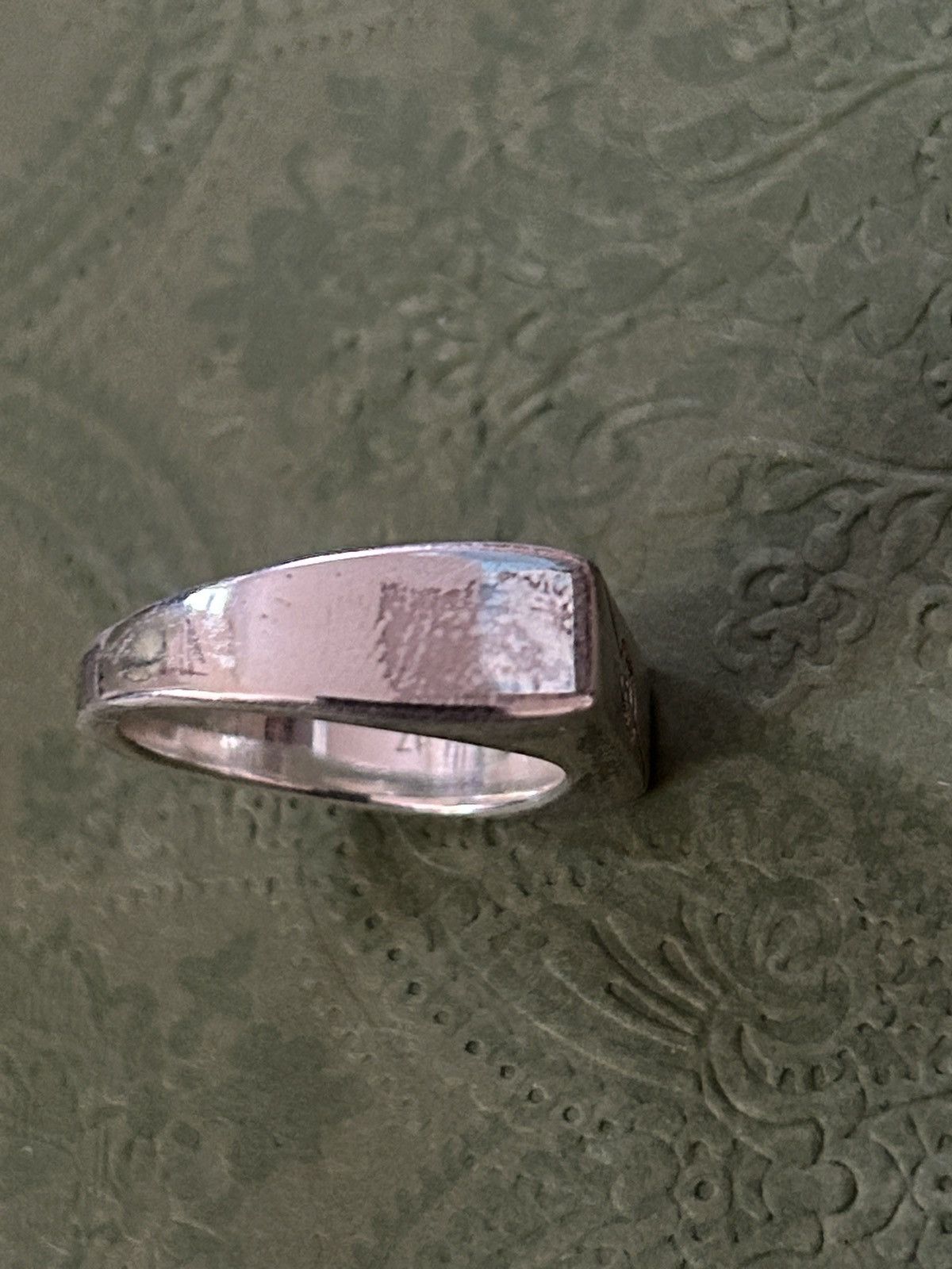 Gucci Gucci Diagonal Interlock G Tag Ring Chevalier 7.5mm AG 925 Size ONE SIZE - 4 Thumbnail